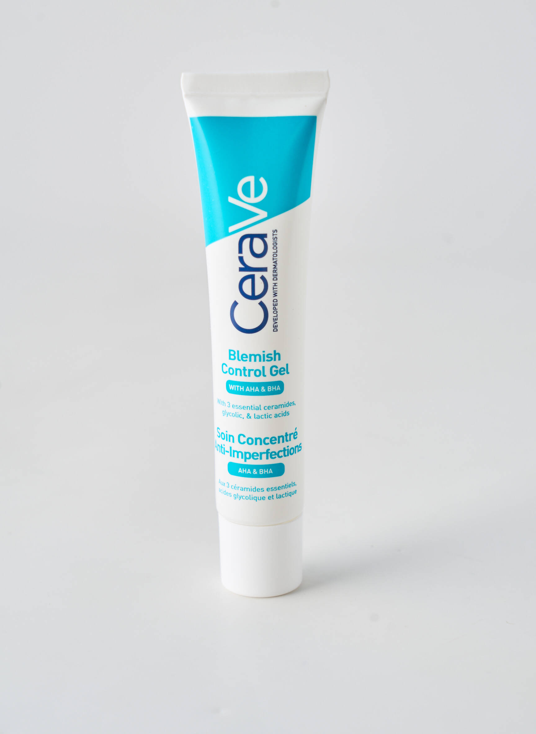 Soin du visage type de peau toutes blanc CERAVE femme
