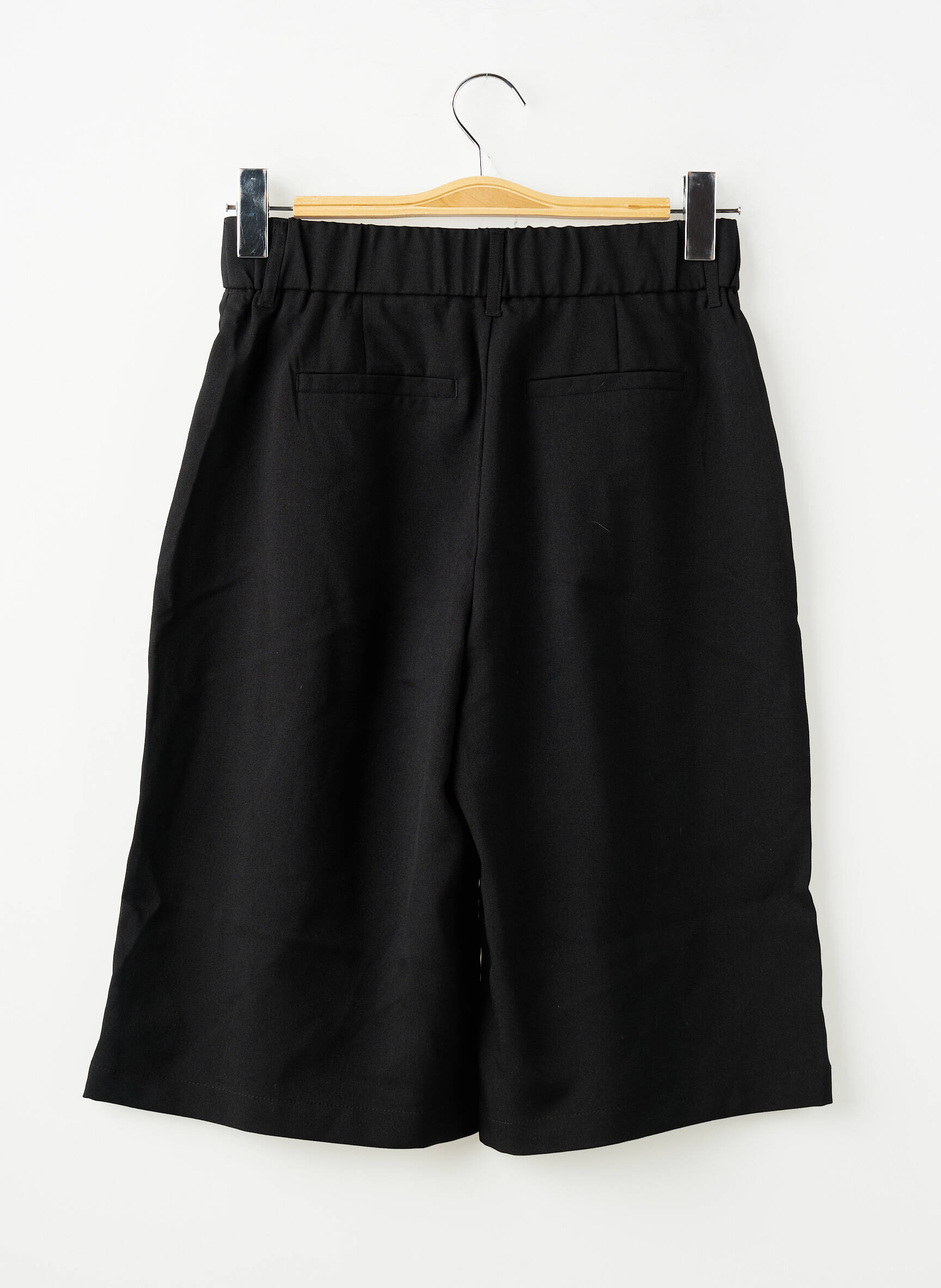 Bermuda taille élastique taille normale noir FASHION NOVA femme