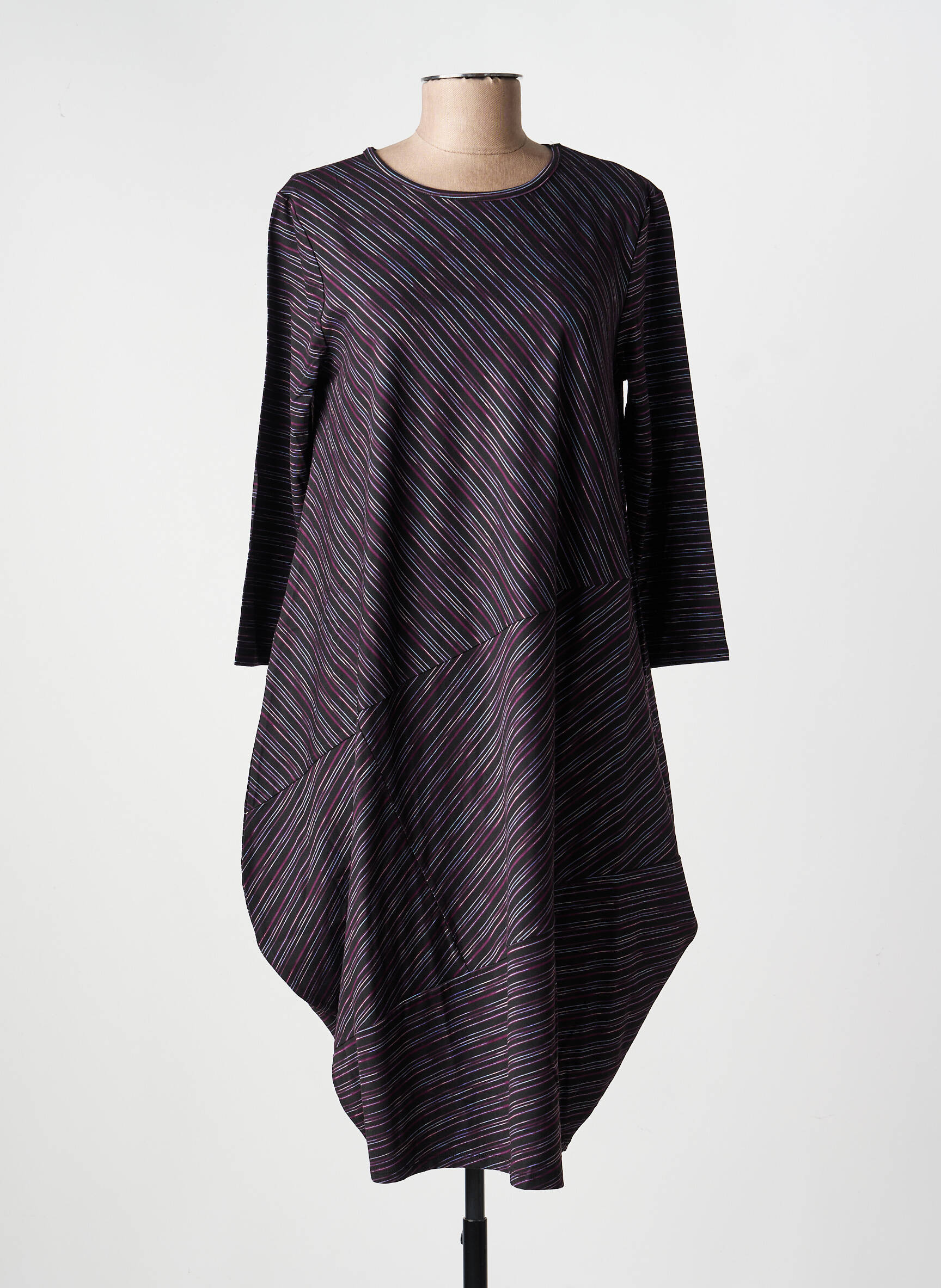 Robe mi-longue imprimé fantaisie manches longues noir KOZAN femme