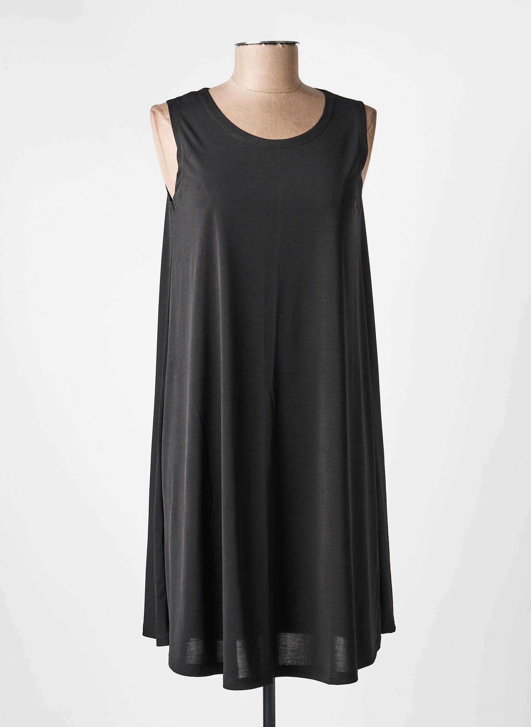 Robe mi-longue sans manche sans manche noir KOZAN femme