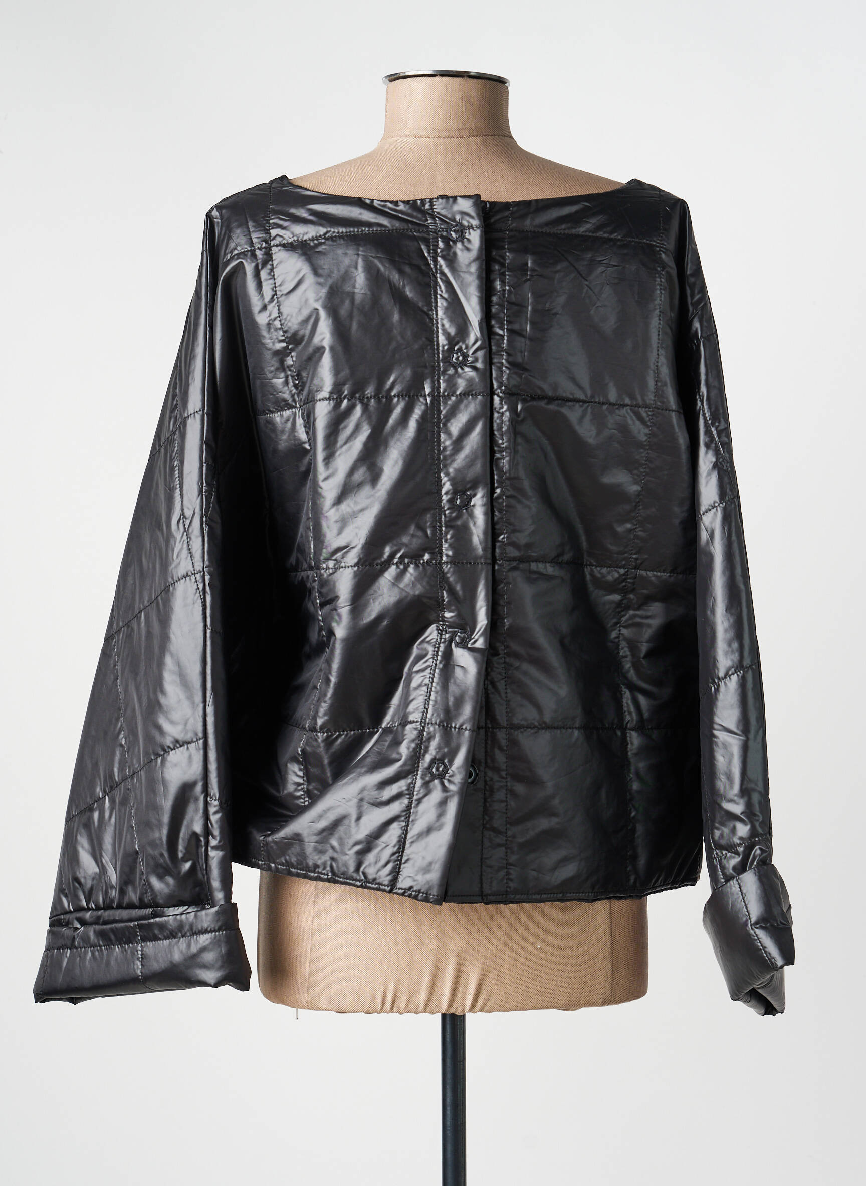 Top manches longues manches longues noir LUUKAA femme