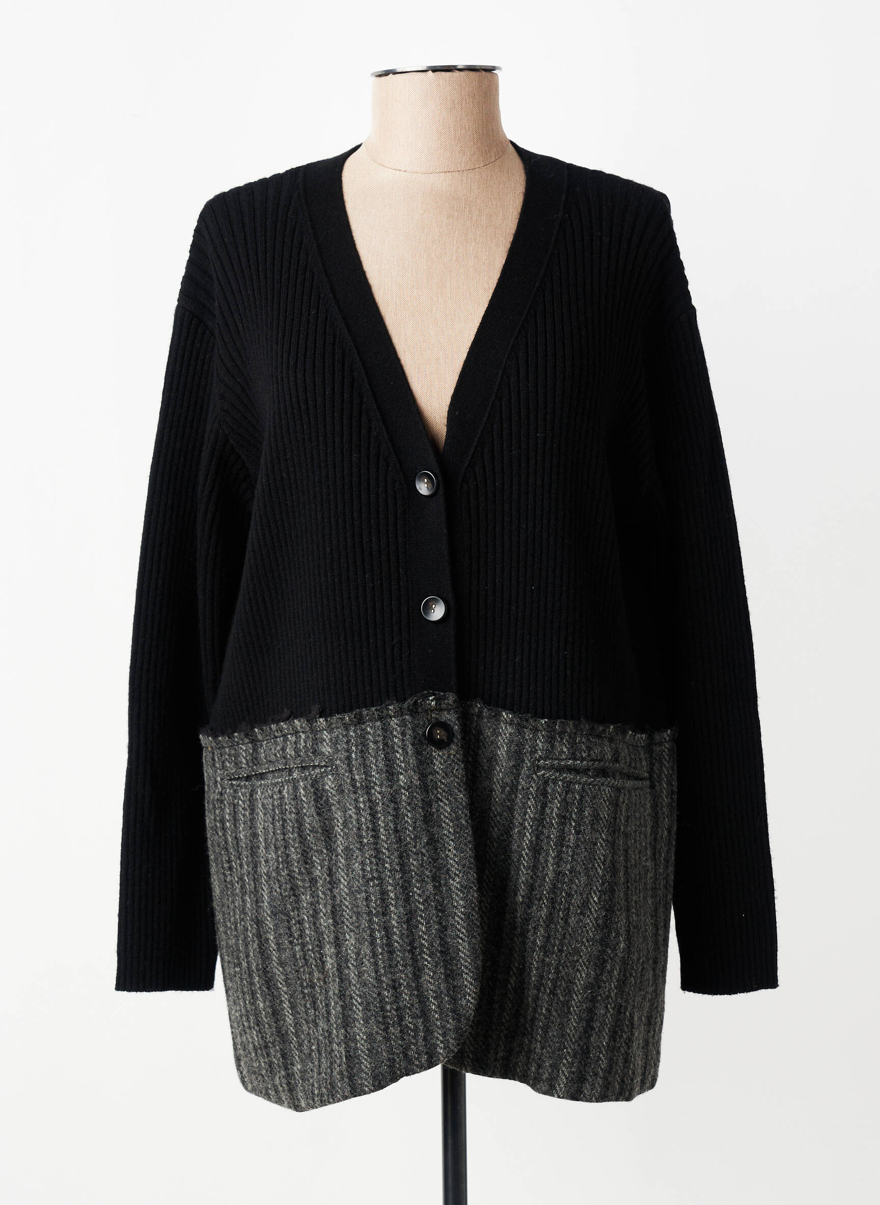 Gilet manches longues coupe cintrée noir CPC femme