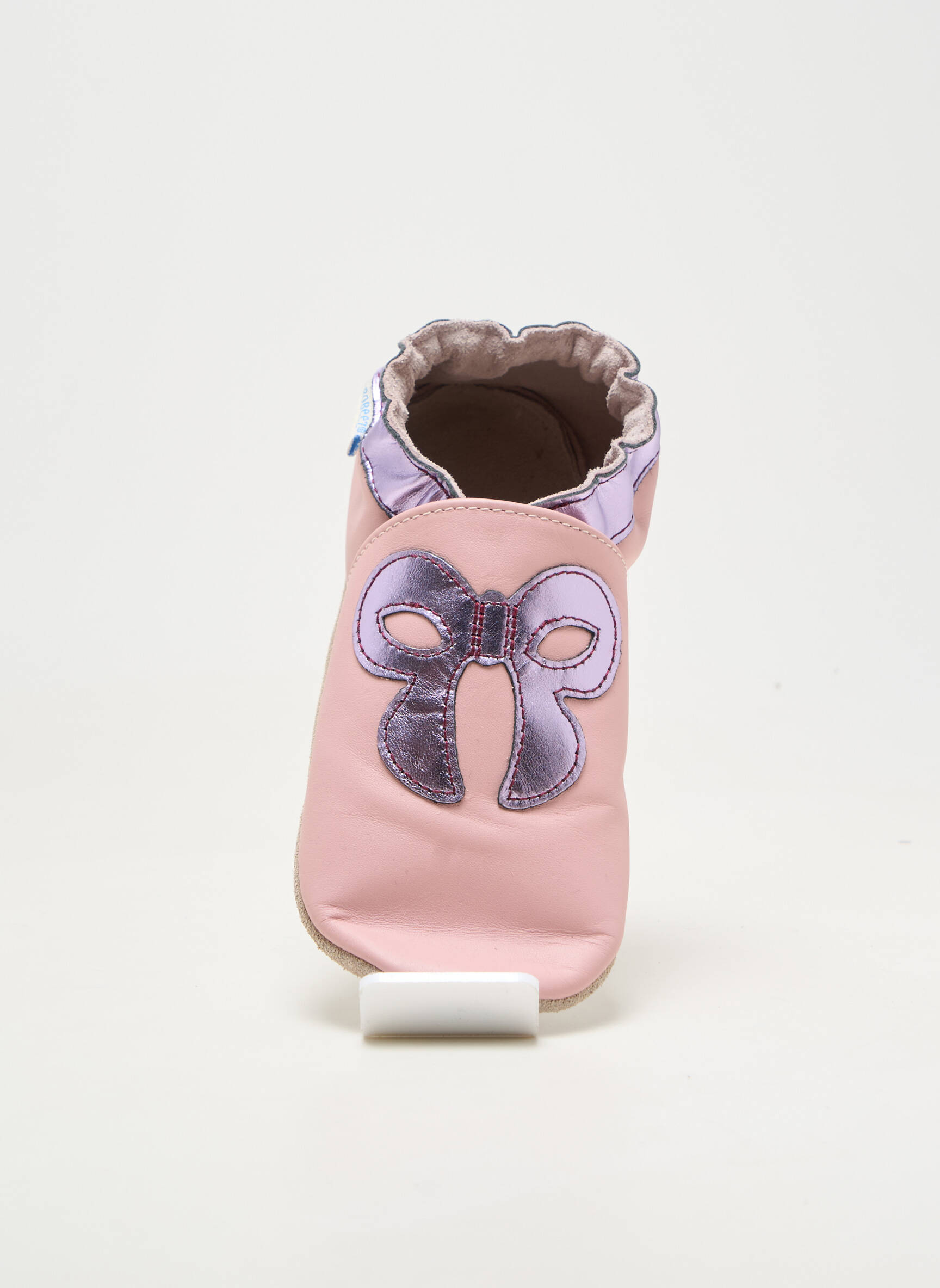Chaussons/pantoufles matière lisse bout rond rose ROBEEZ fille