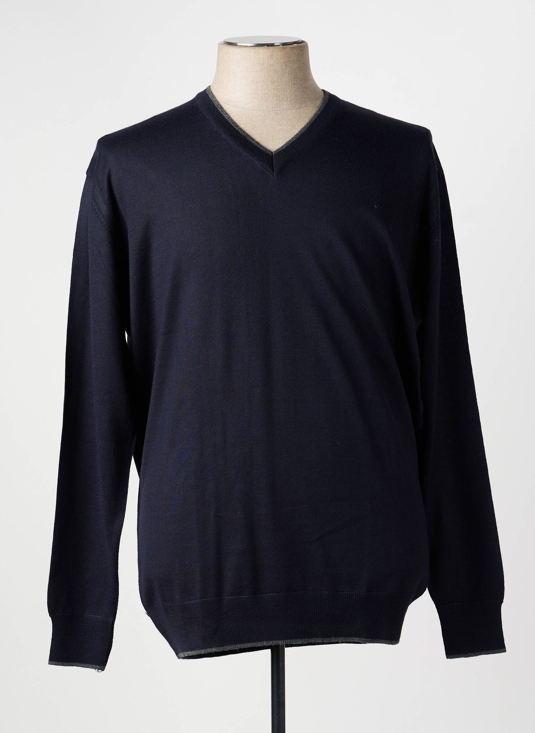 Pull col v manches longues noir CAP 10 TEN homme