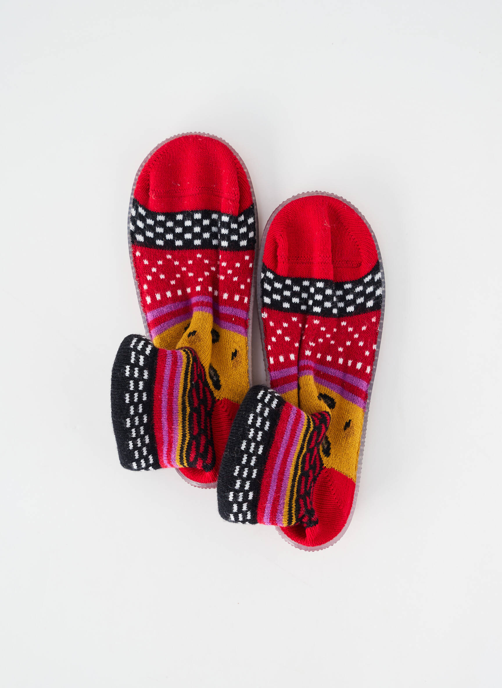Chaussons/pantoufles semelle extérieure textile bout rond rouge BERTHE AUX GRANDS PIEDS fille