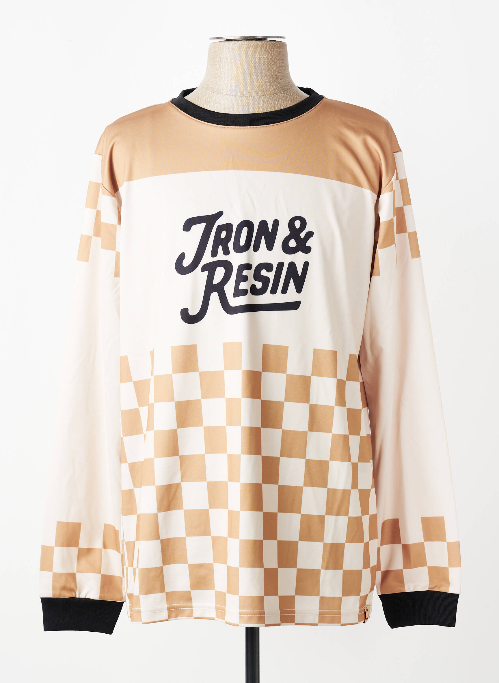 T-shirt coupe cintrée manches longues beige IRON AND RESIN homme