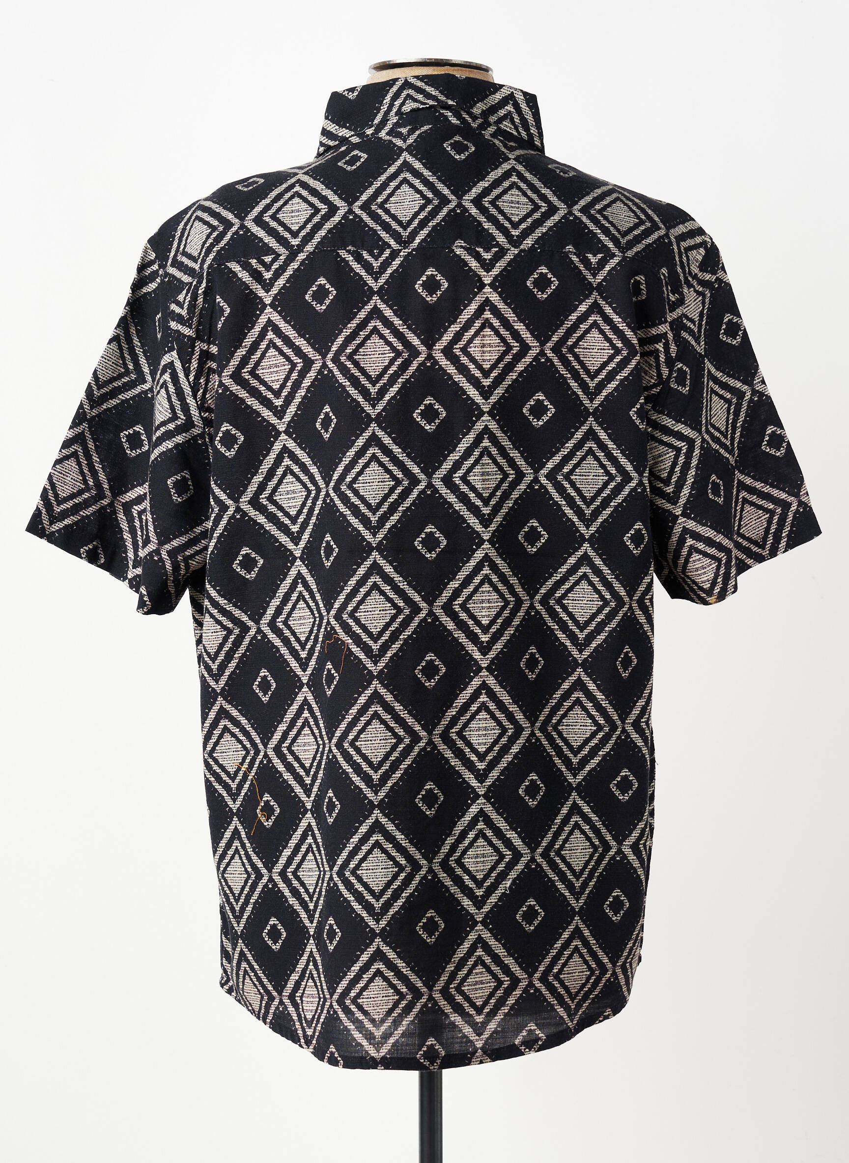 Chemise manches courtes poches noir IRON AND RESIN homme