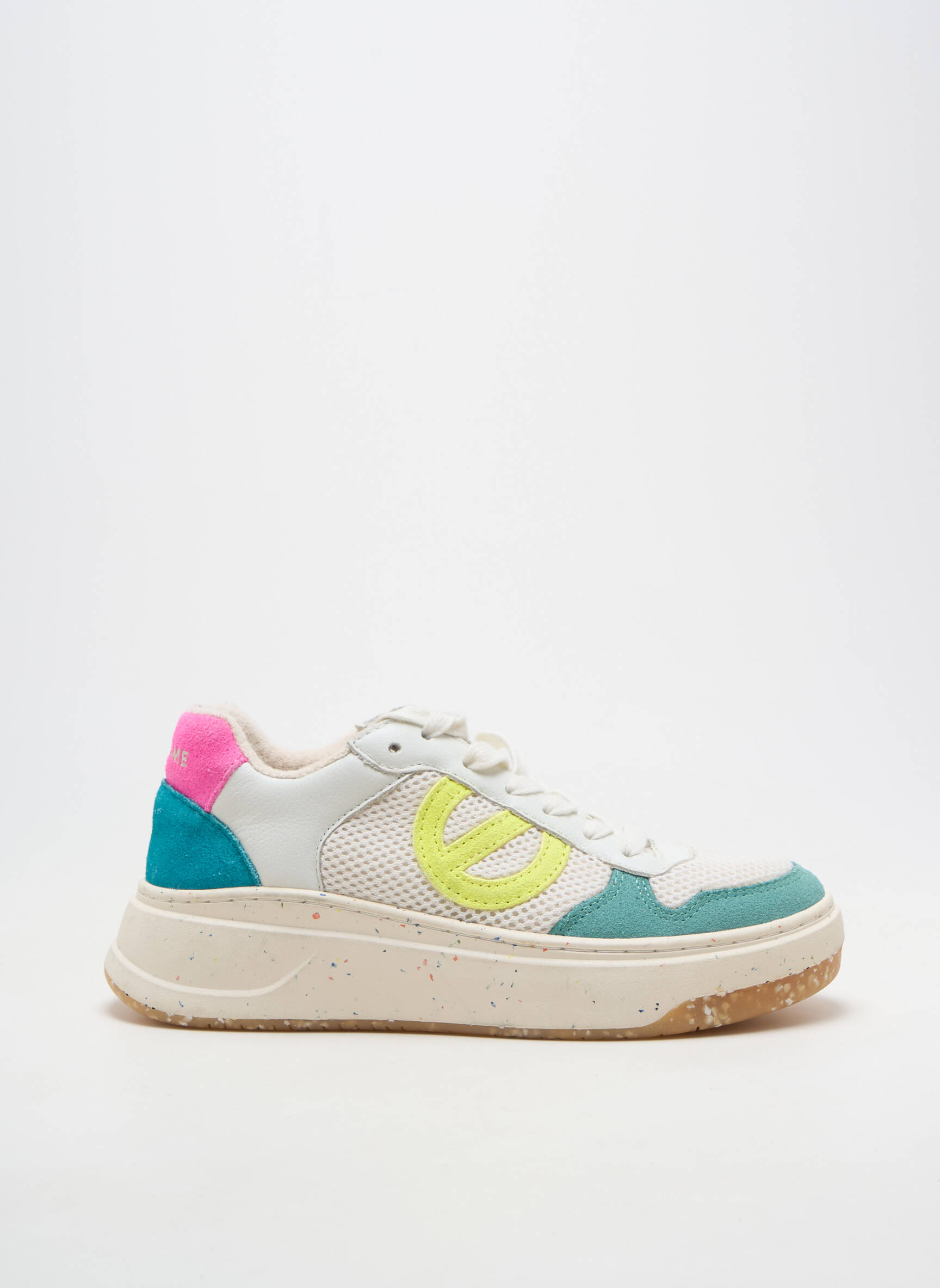 Baskets bout rond talon de 4 à 6cm blanc NO NAME femme