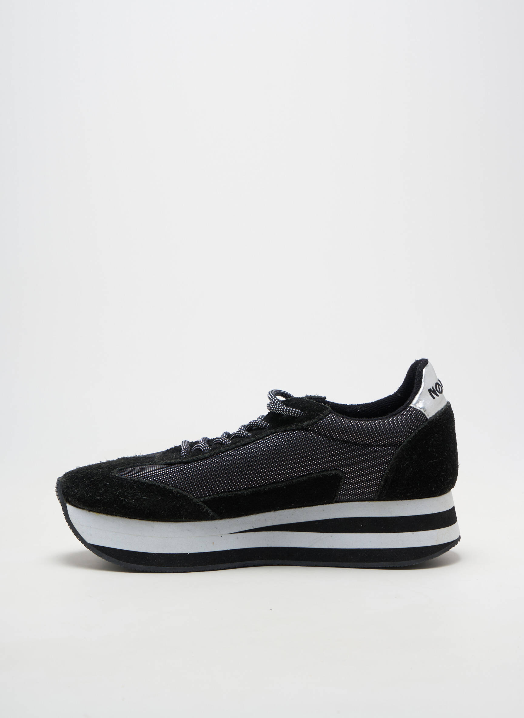 Baskets bout rond talon de 4 à 6cm noir NO NAME femme