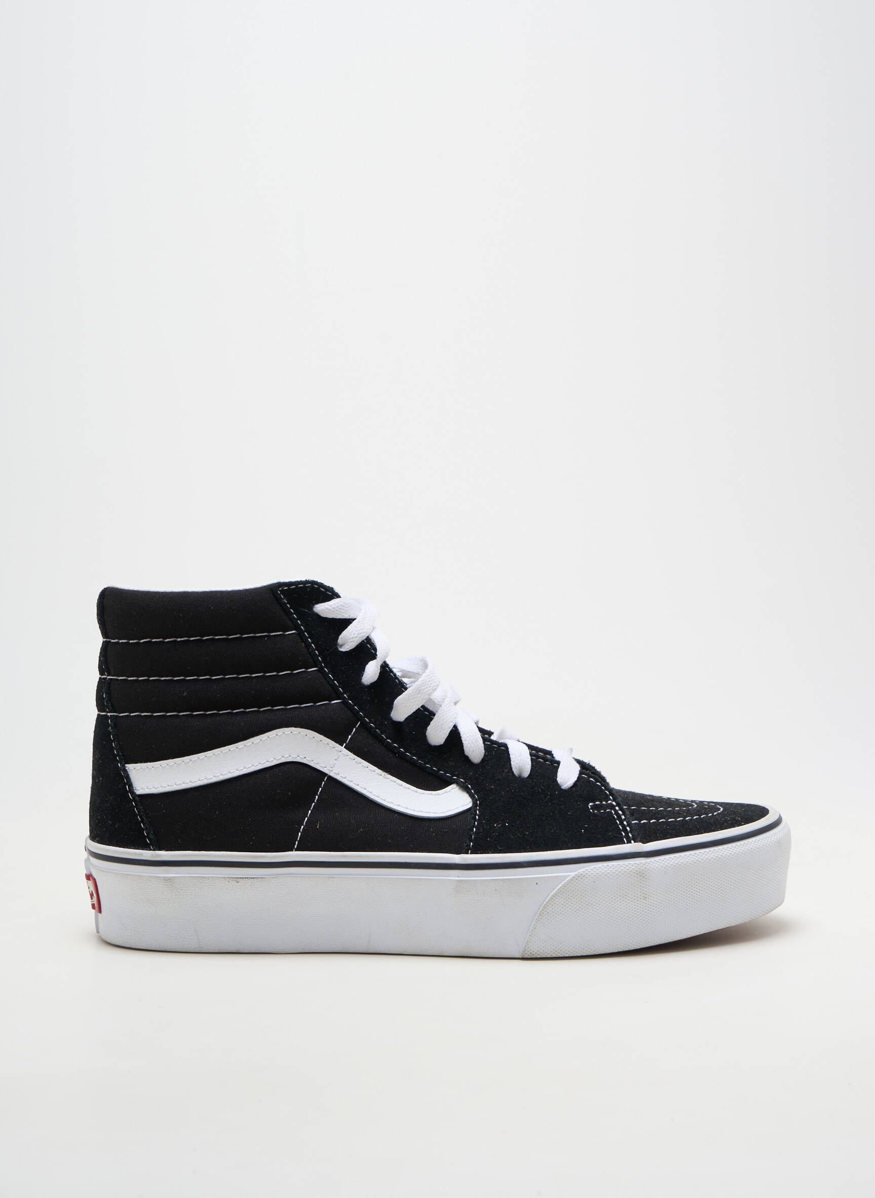 Baskets matière lisse bout rond noir VANS unisexe