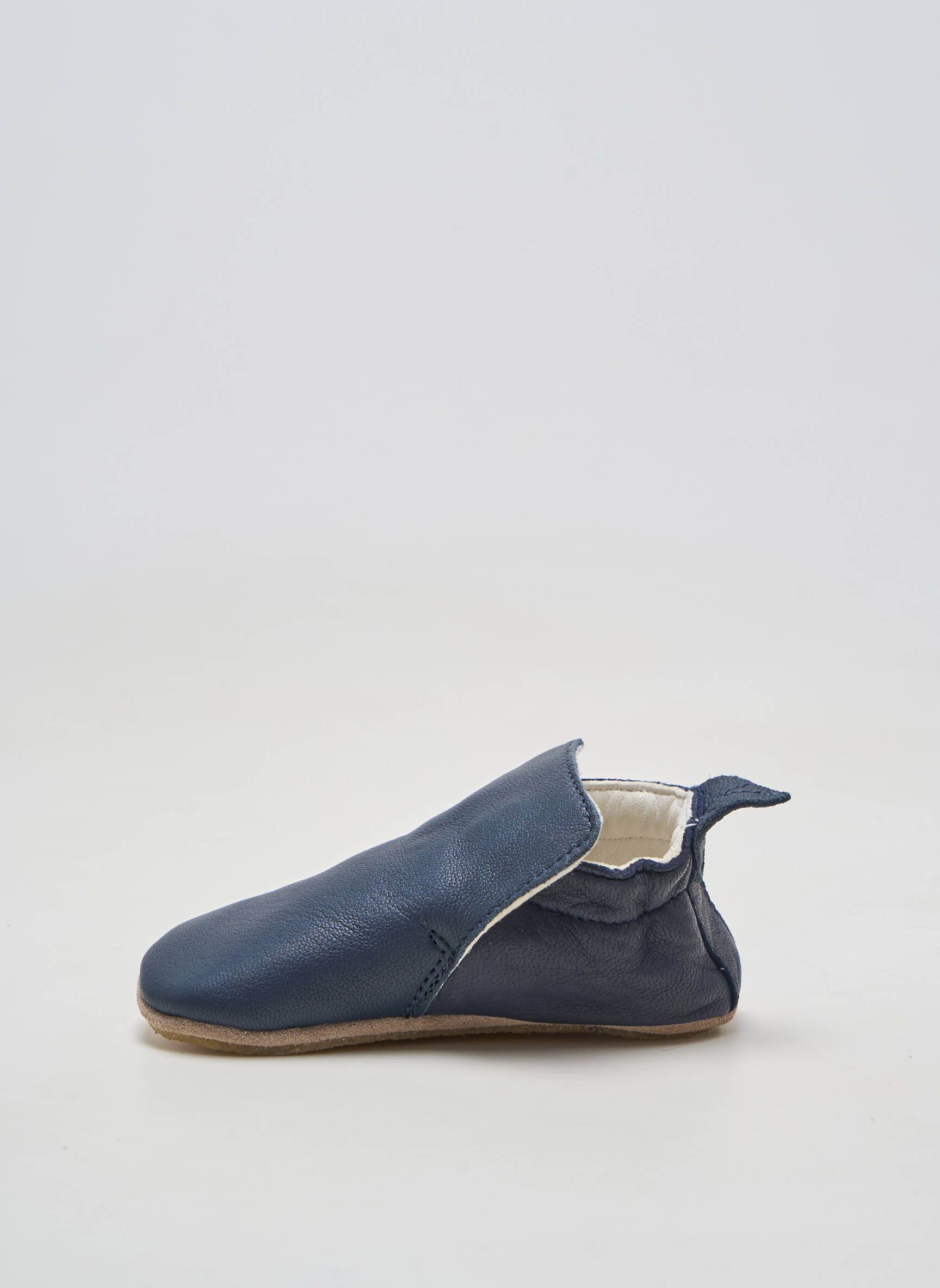 Chaussons/pantoufles matière lisse bout rond bleu NATURINO enfant