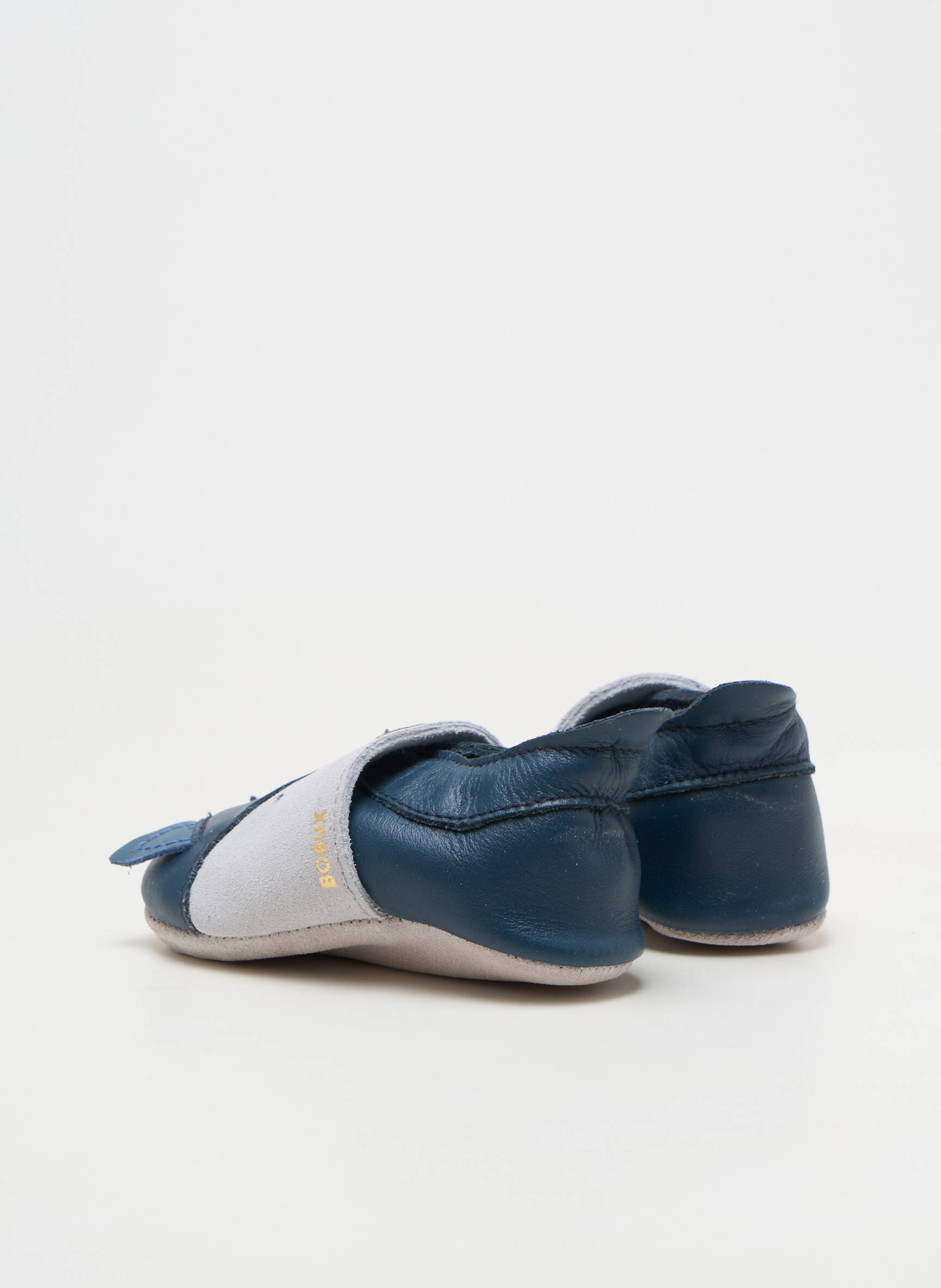 Chaussons/pantoufles matière lisse bout rond bleu BOBUX garçon