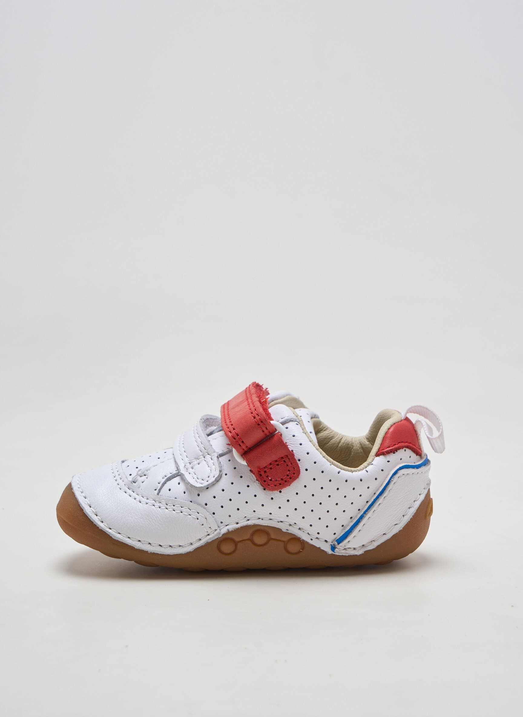 Baskets matière lisse bout pointu blanc CLARKS garçon