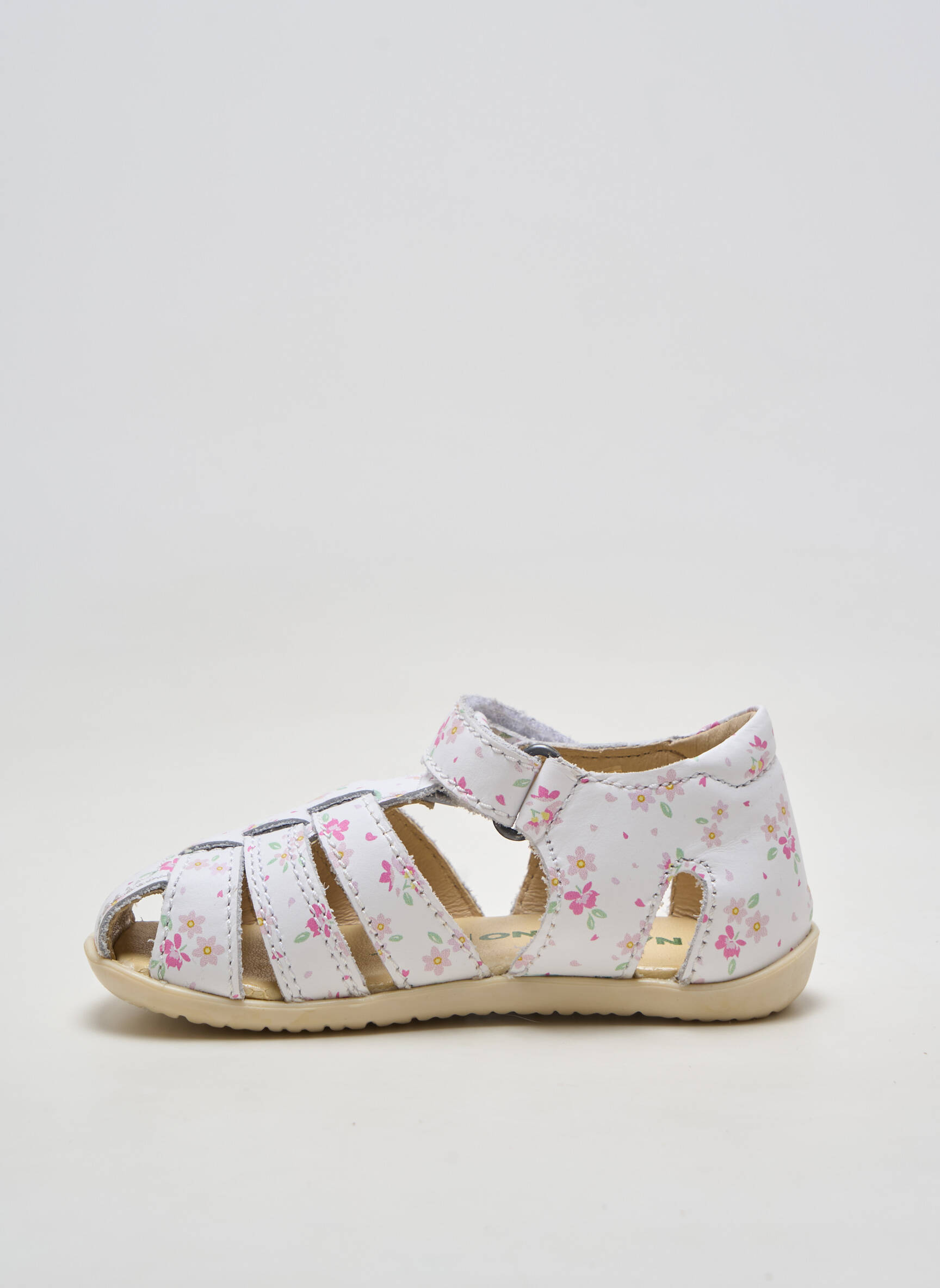 Sandales/nu pieds bout rond bout rond blanc NATURINO fille