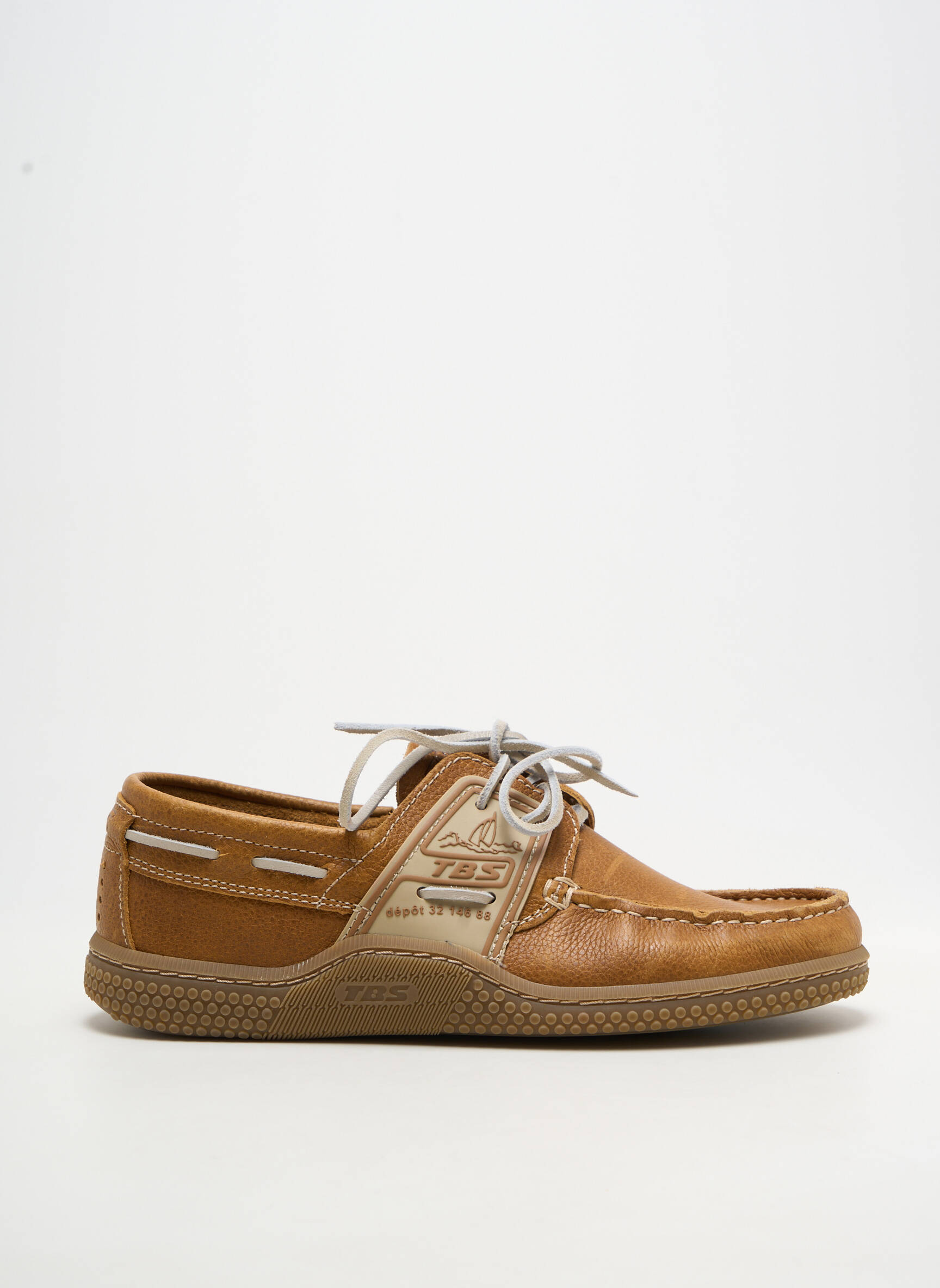Chaussures bâteau bout rond bout rond marron TBS homme