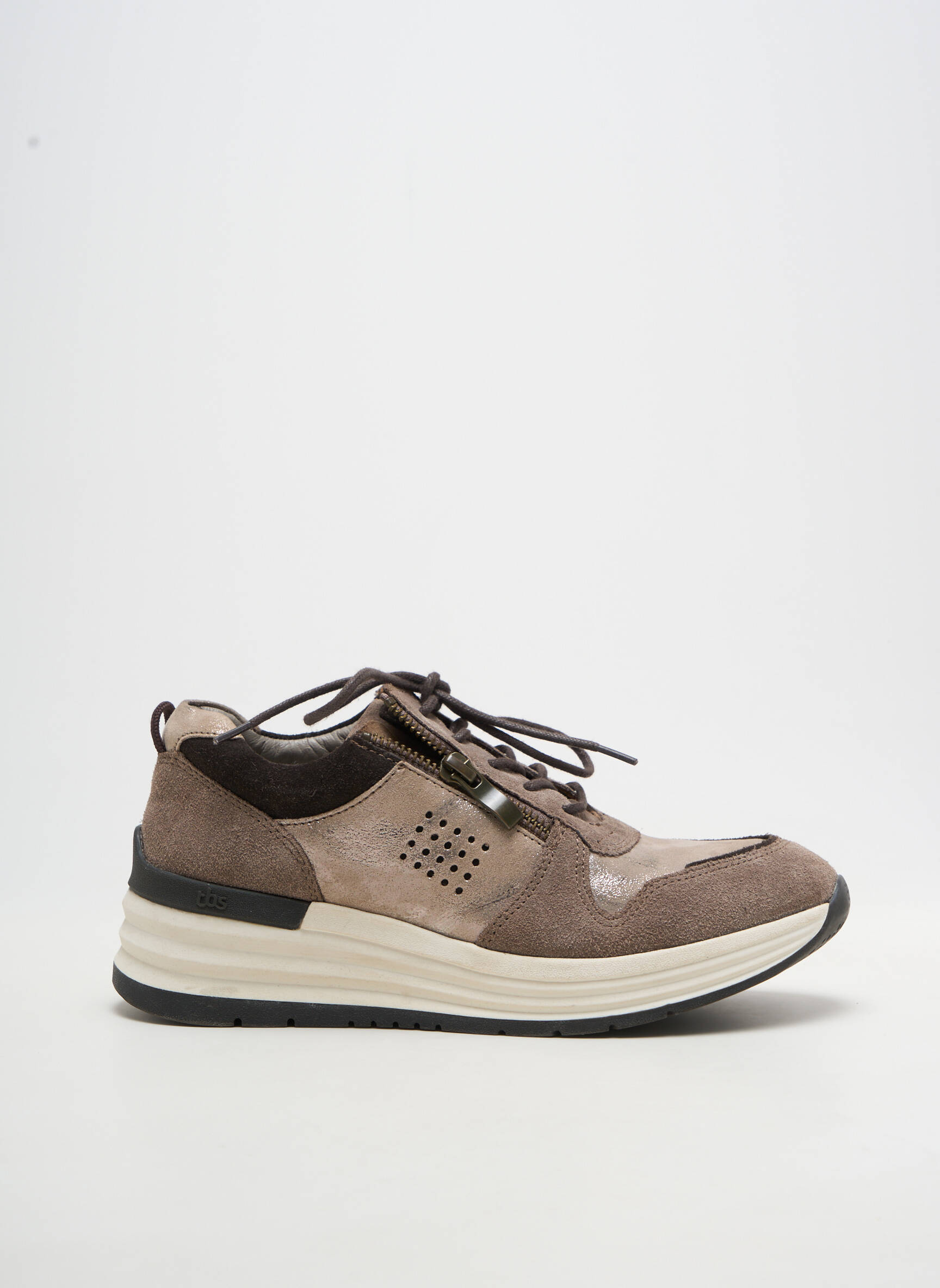 Baskets nubuck talon plat jusqu'à 3cm gris TBS femme