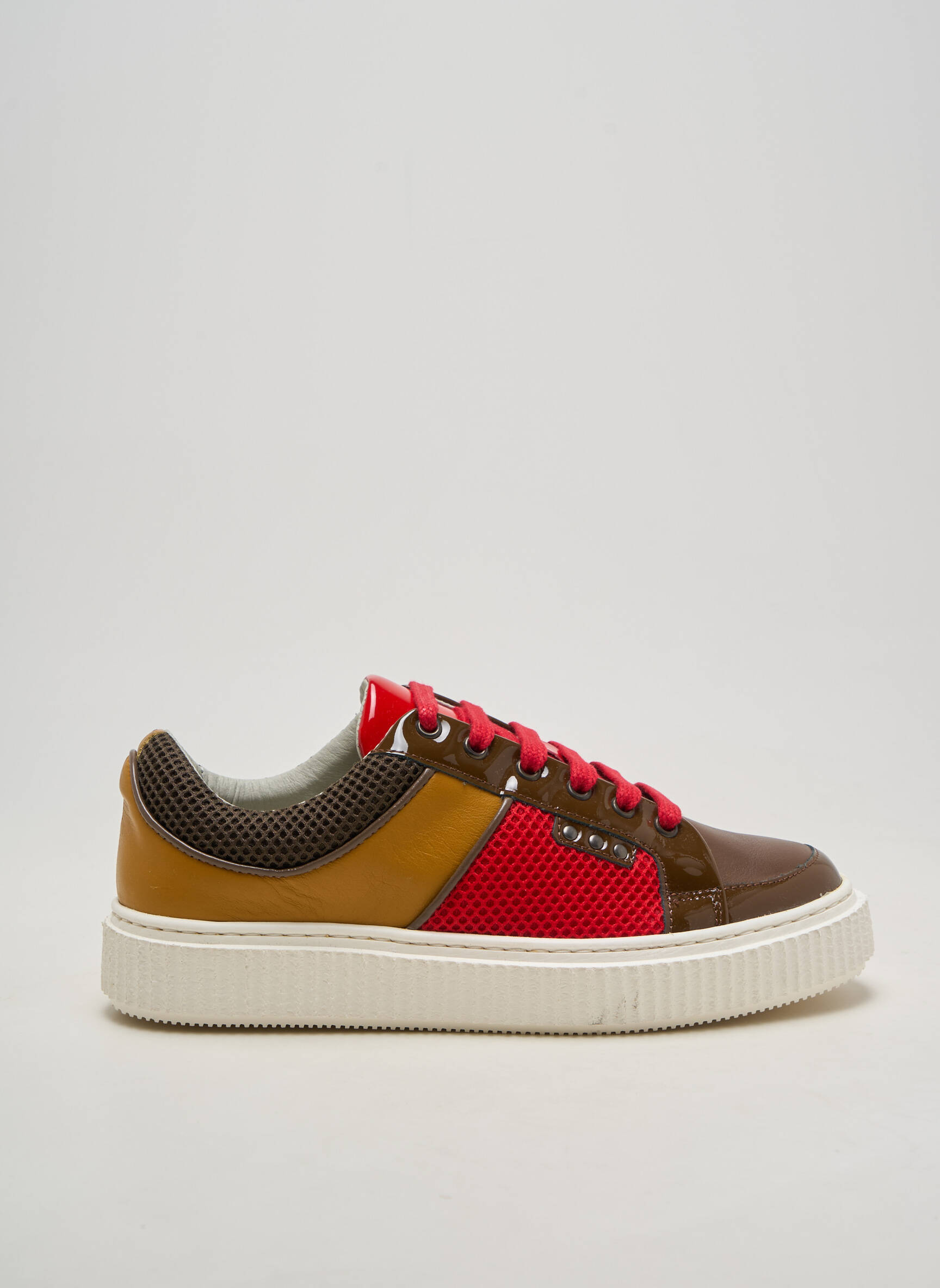 Baskets matière lisse bout rond marron ME.LAND homme