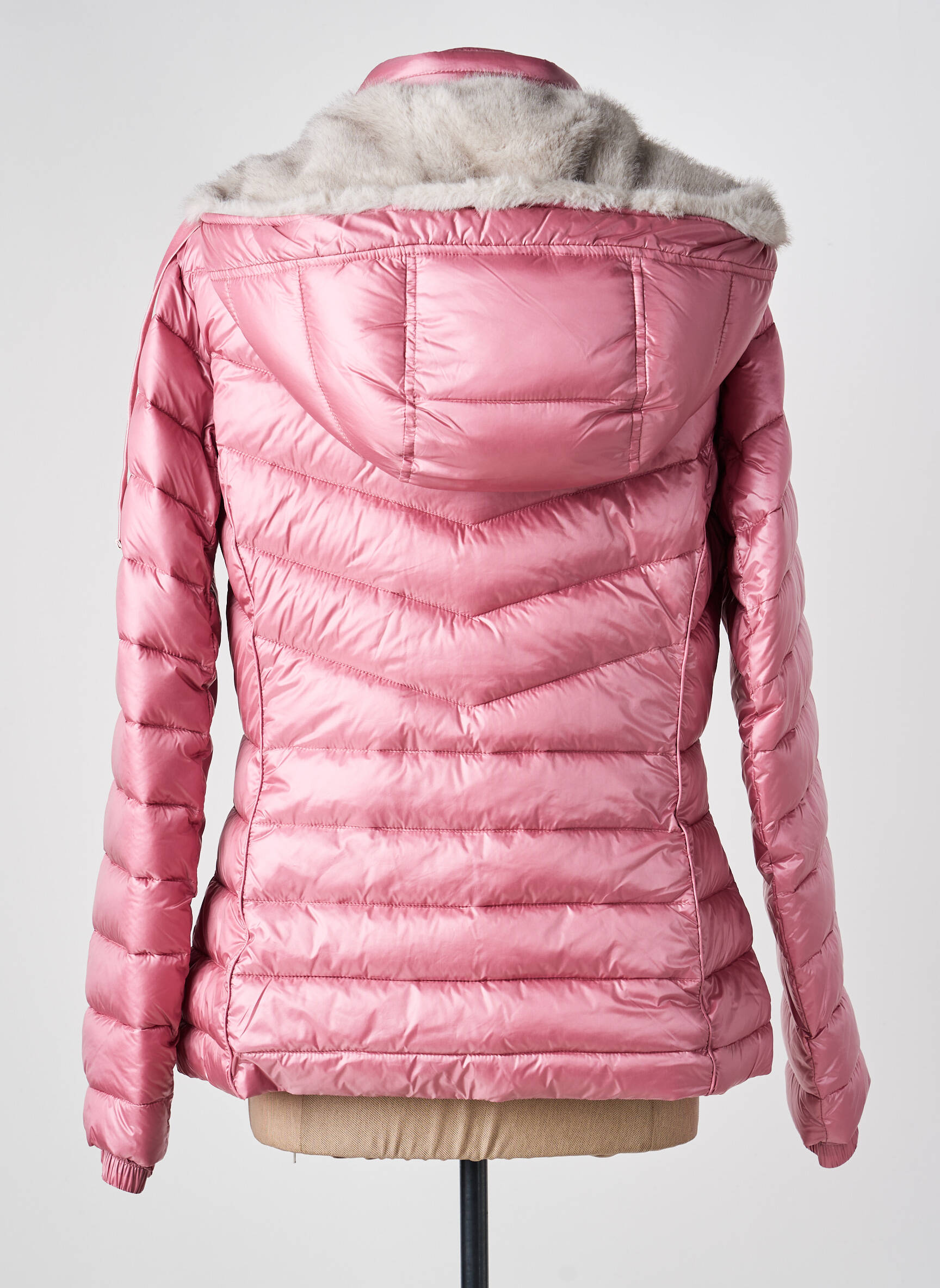 Doudoune manches longues a capuche rose WHITE LABEL femme