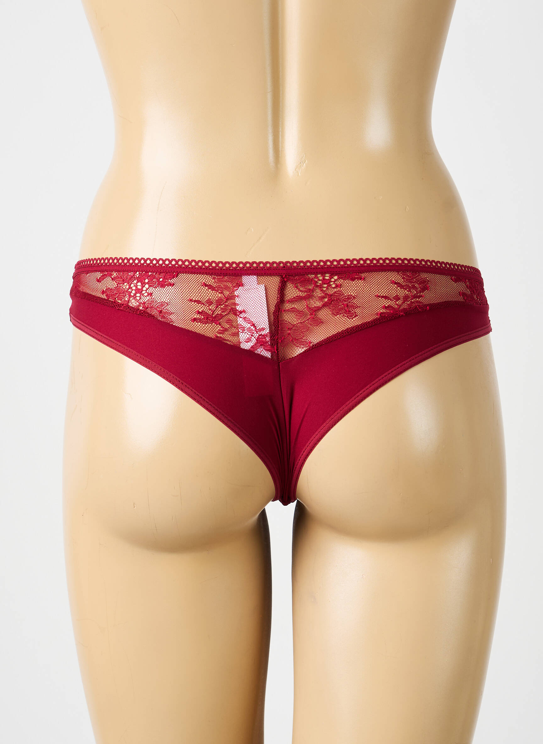 Tanga effet matière satinée rouge PASSIONATA femme