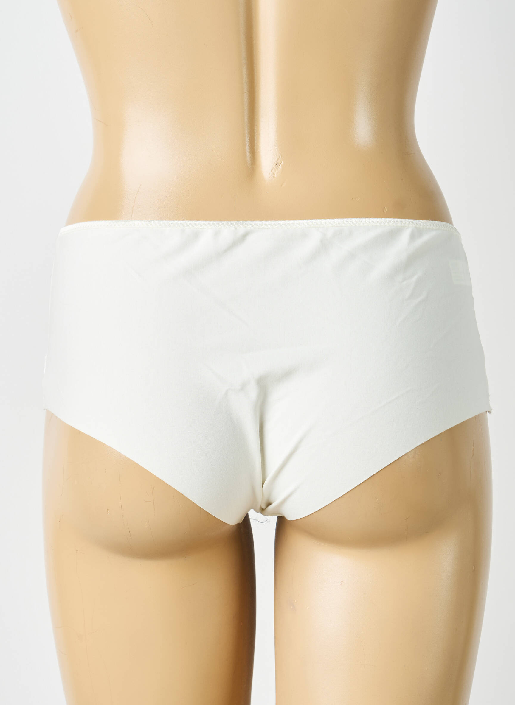 Shorty effet matière satinée beige SIMONE PERELE femme