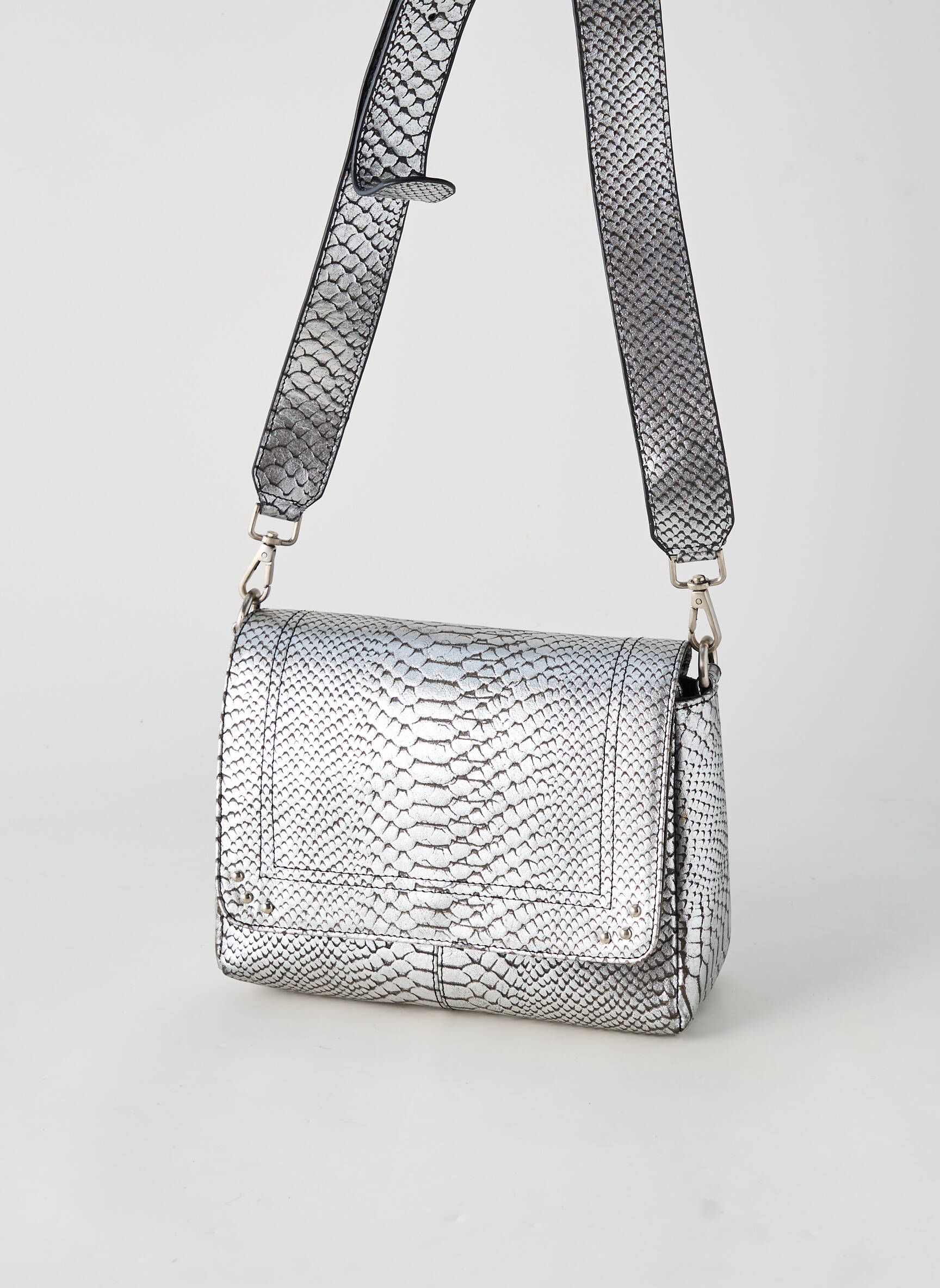 Sac multipoches forme rectangulaire argent CHARLAY STONE femme