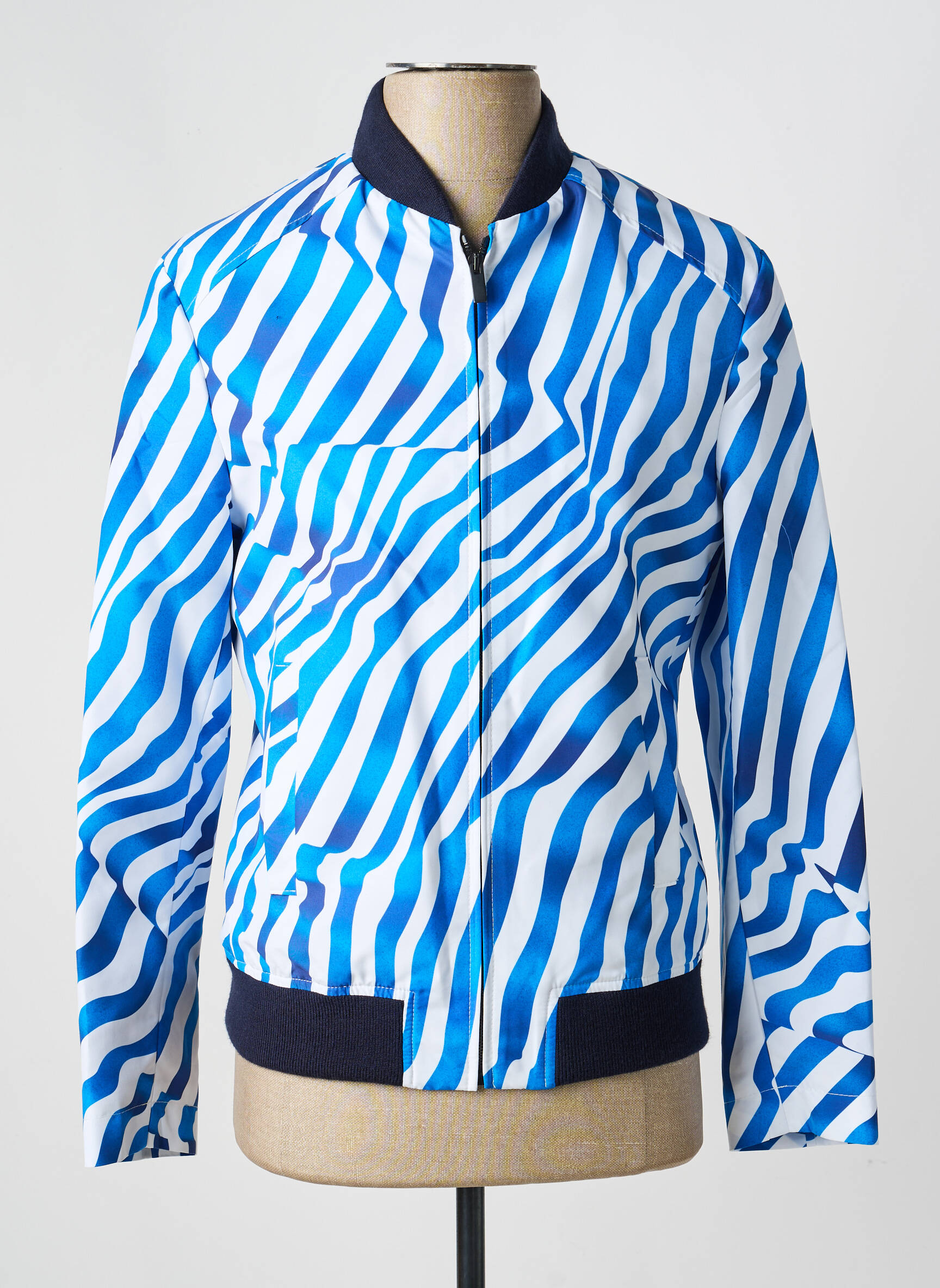 Blouson finition intérieure doublure satiné bleu PIERRE TALAMON homme