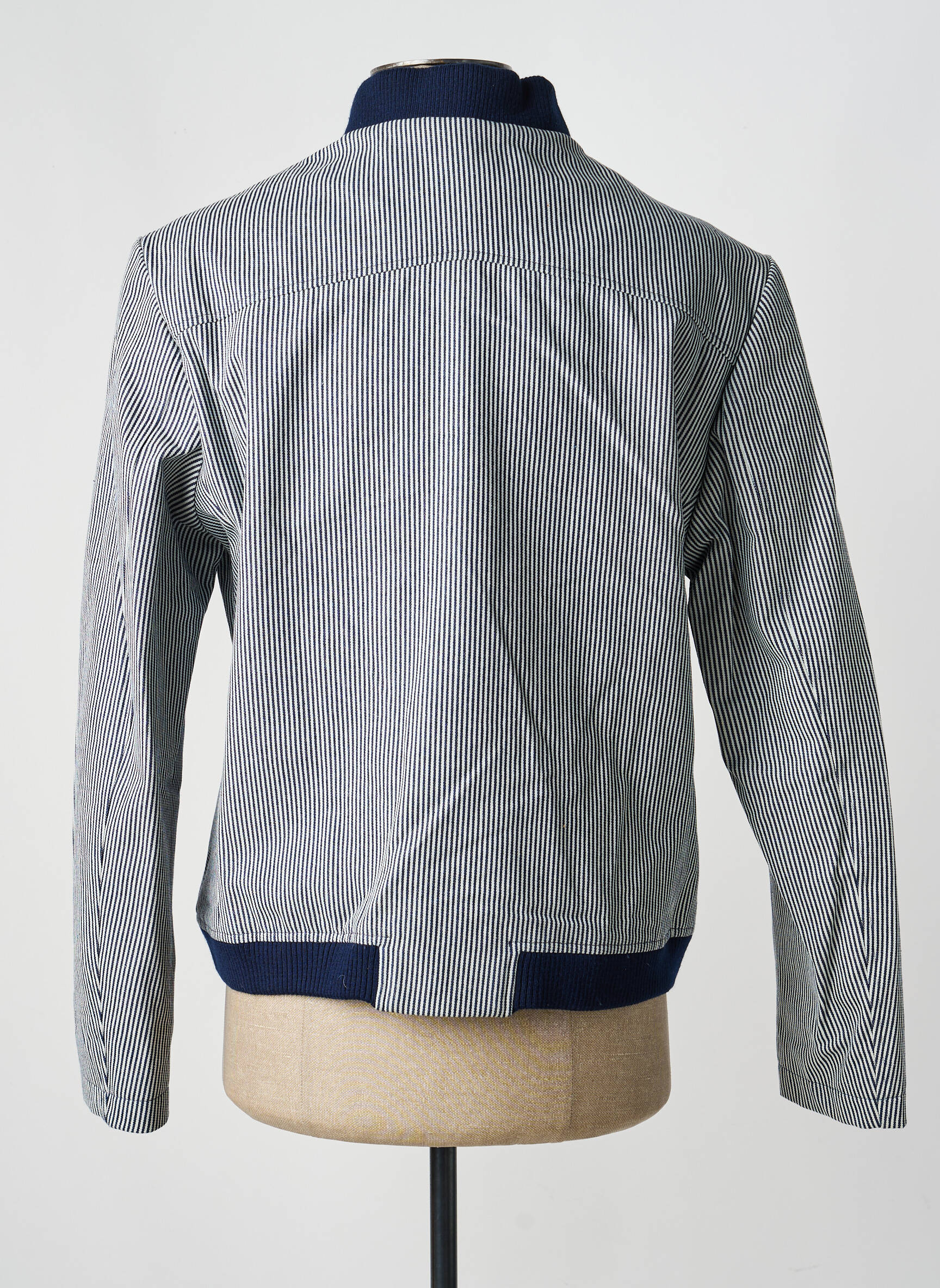 Blouson finition intérieure doublure satiné bleu PIERRE TALAMON homme