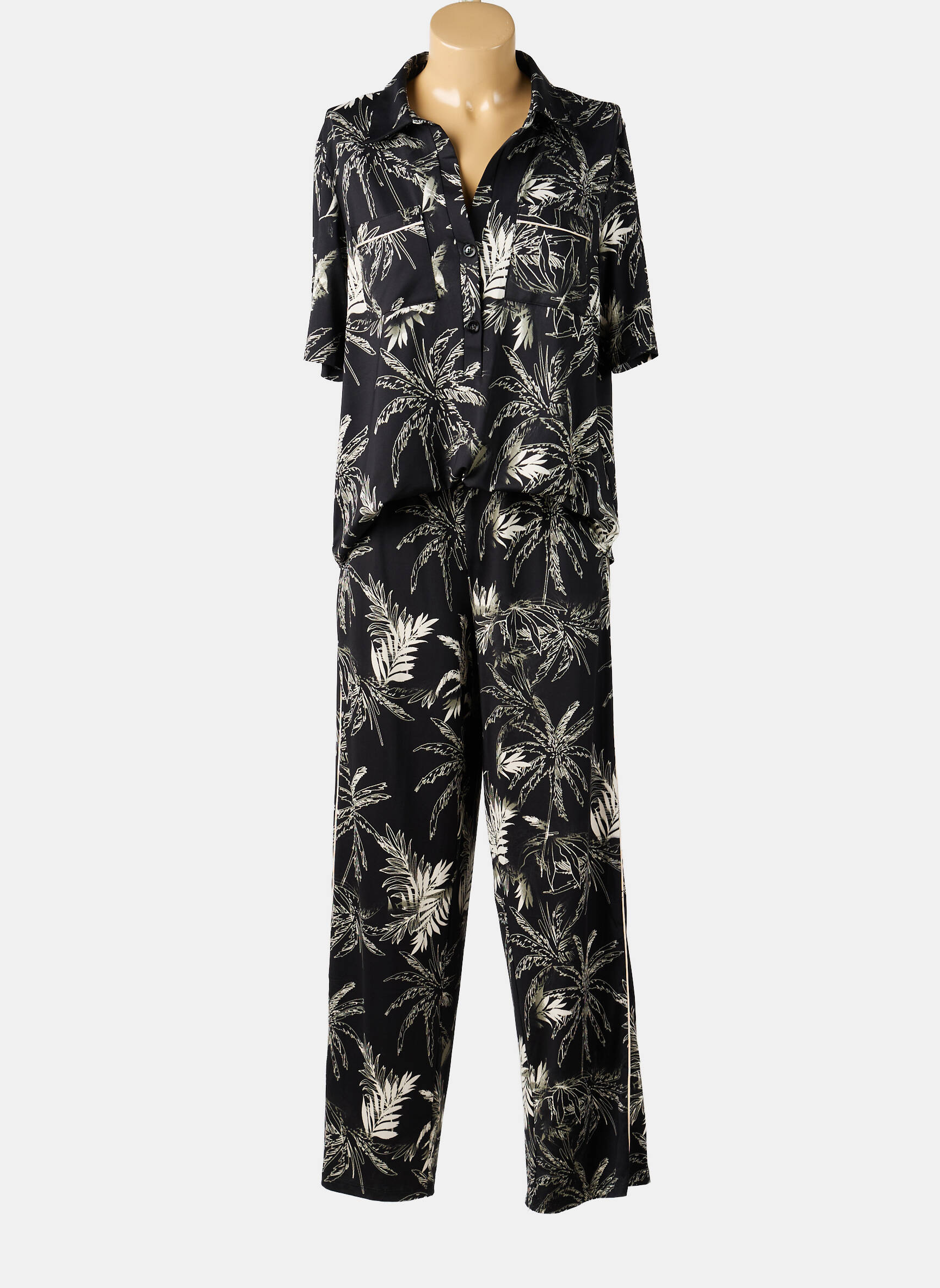 Combishort fermeture boutonnée sur le devant manches courtes noir K-DESIGN femme