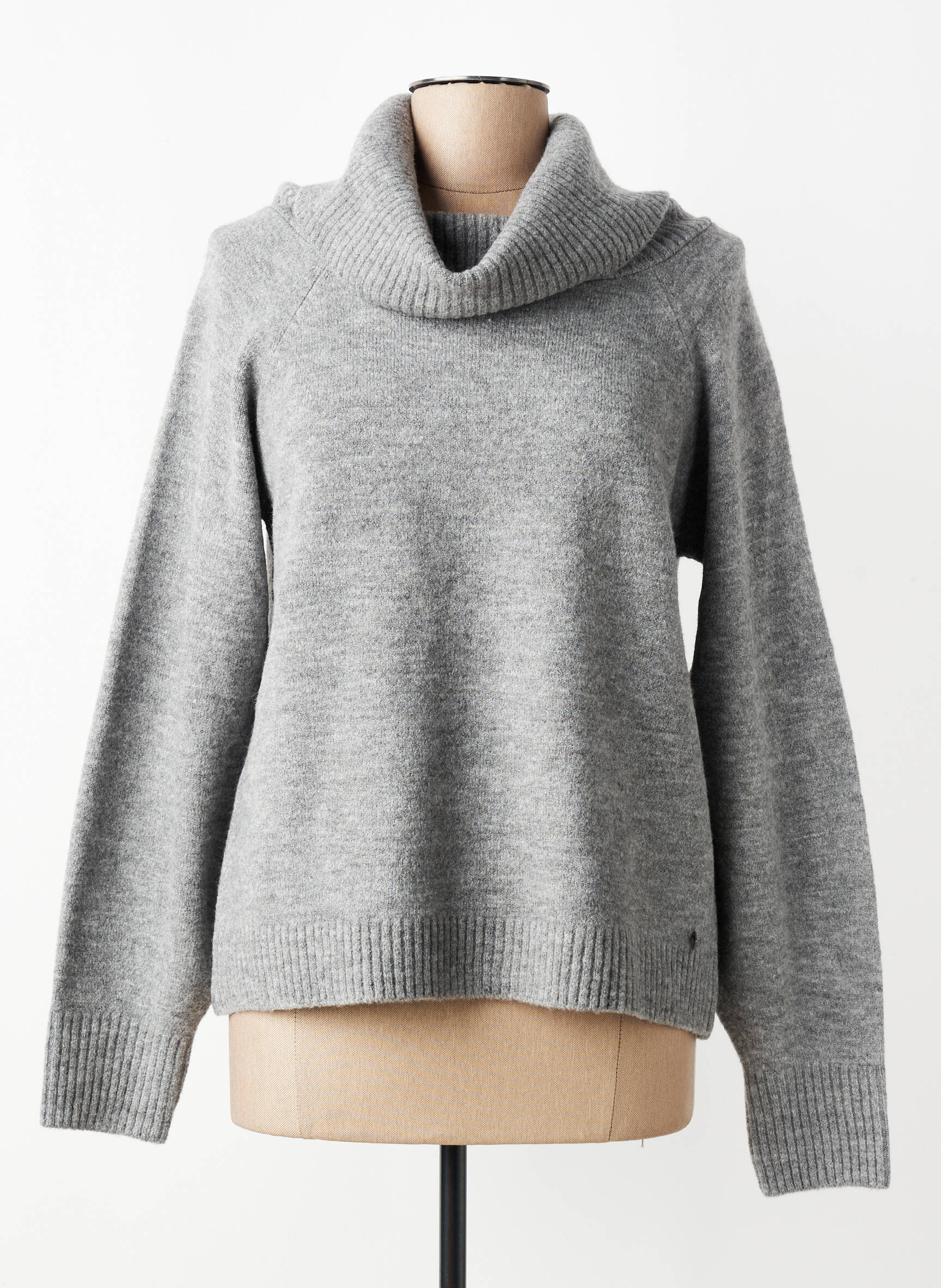 Pull col roulé coupe droite manches longues gris ANDAM femme