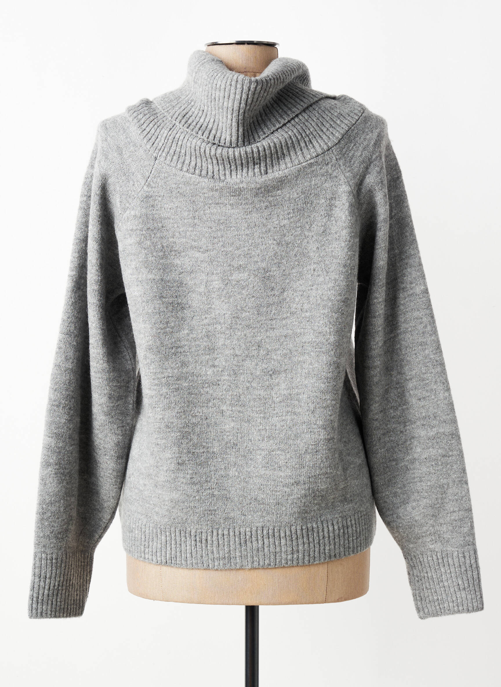 Pull col roulé coupe droite manches longues gris ANDAM femme