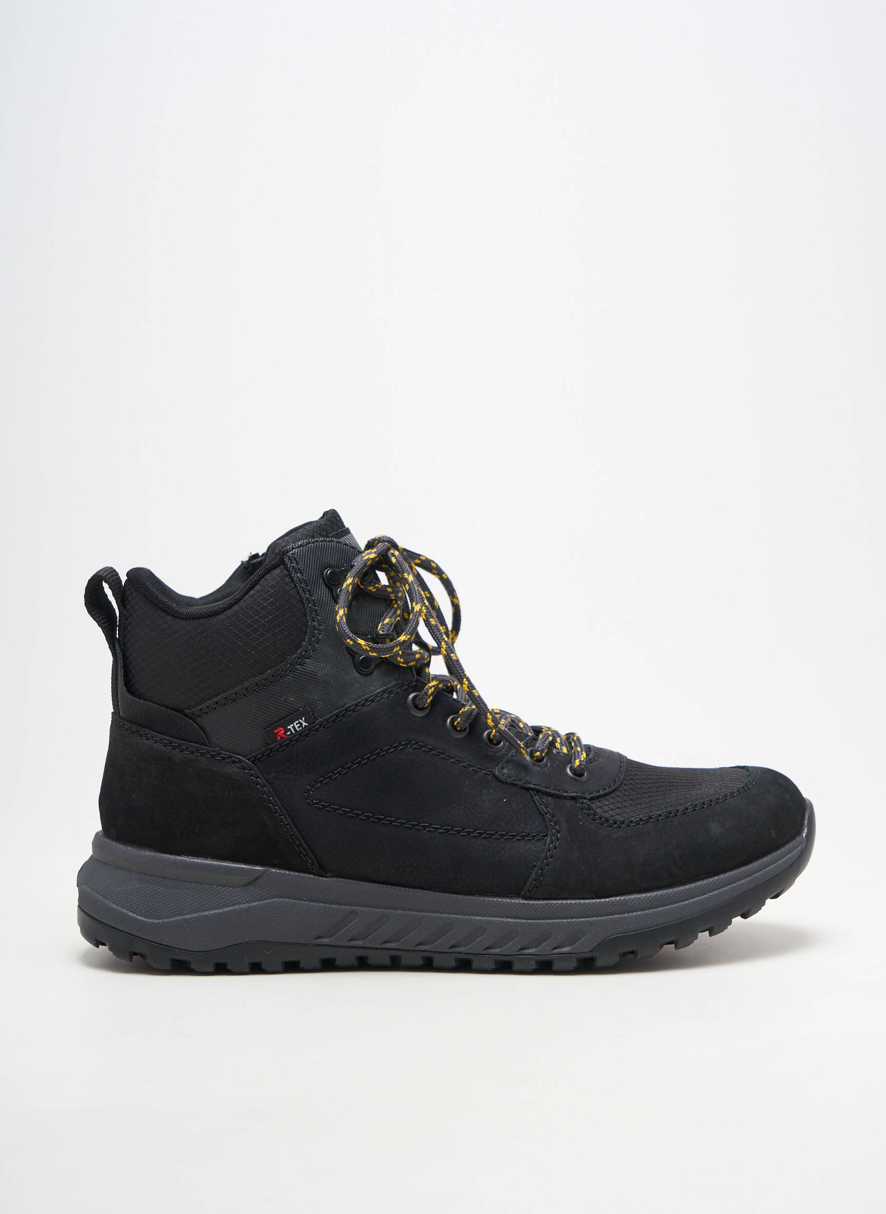 Baskets matière lisse bout rond noir RIEKER homme