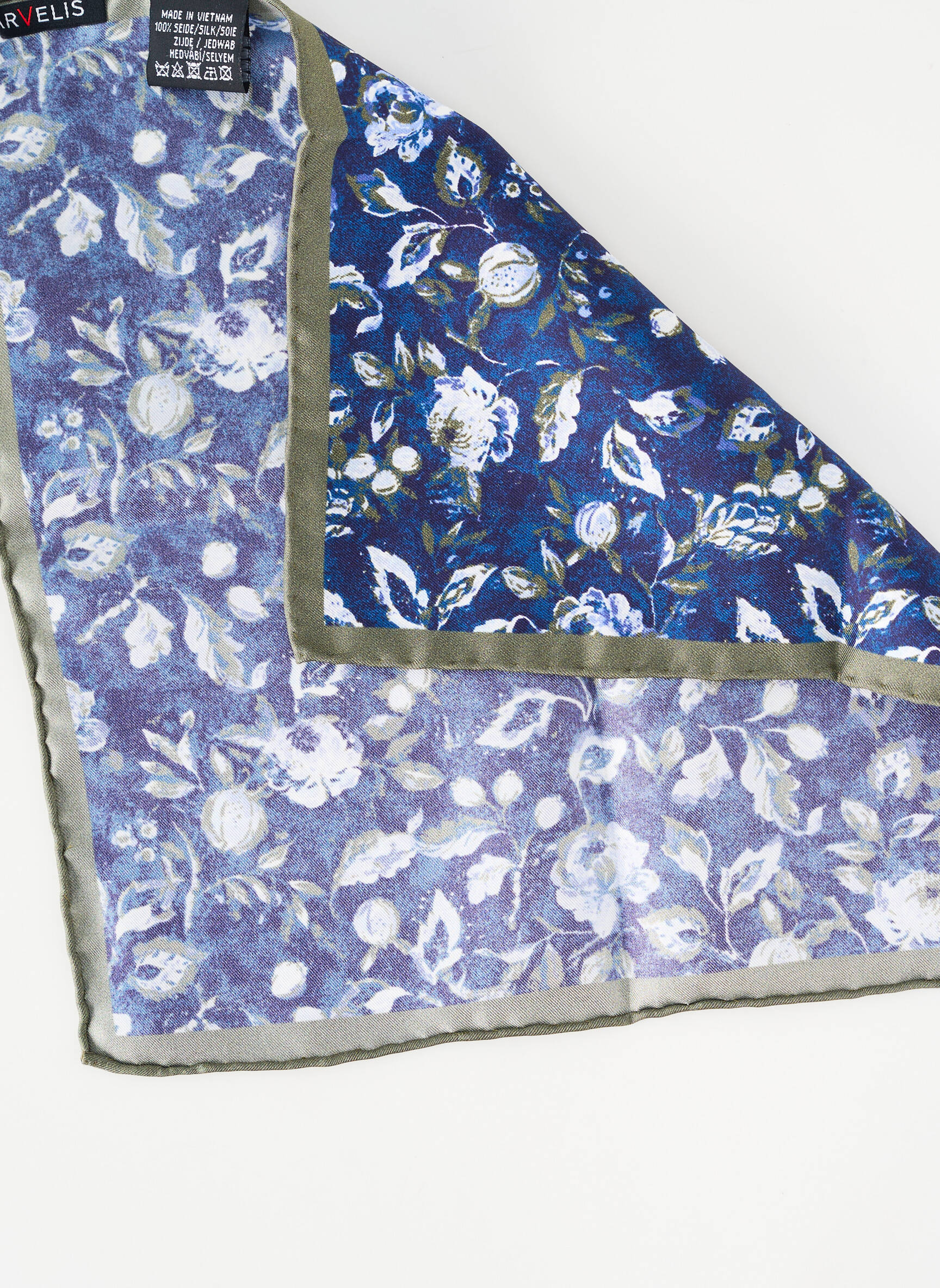 Foulard effet matière satinée bleu MARVELIS homme