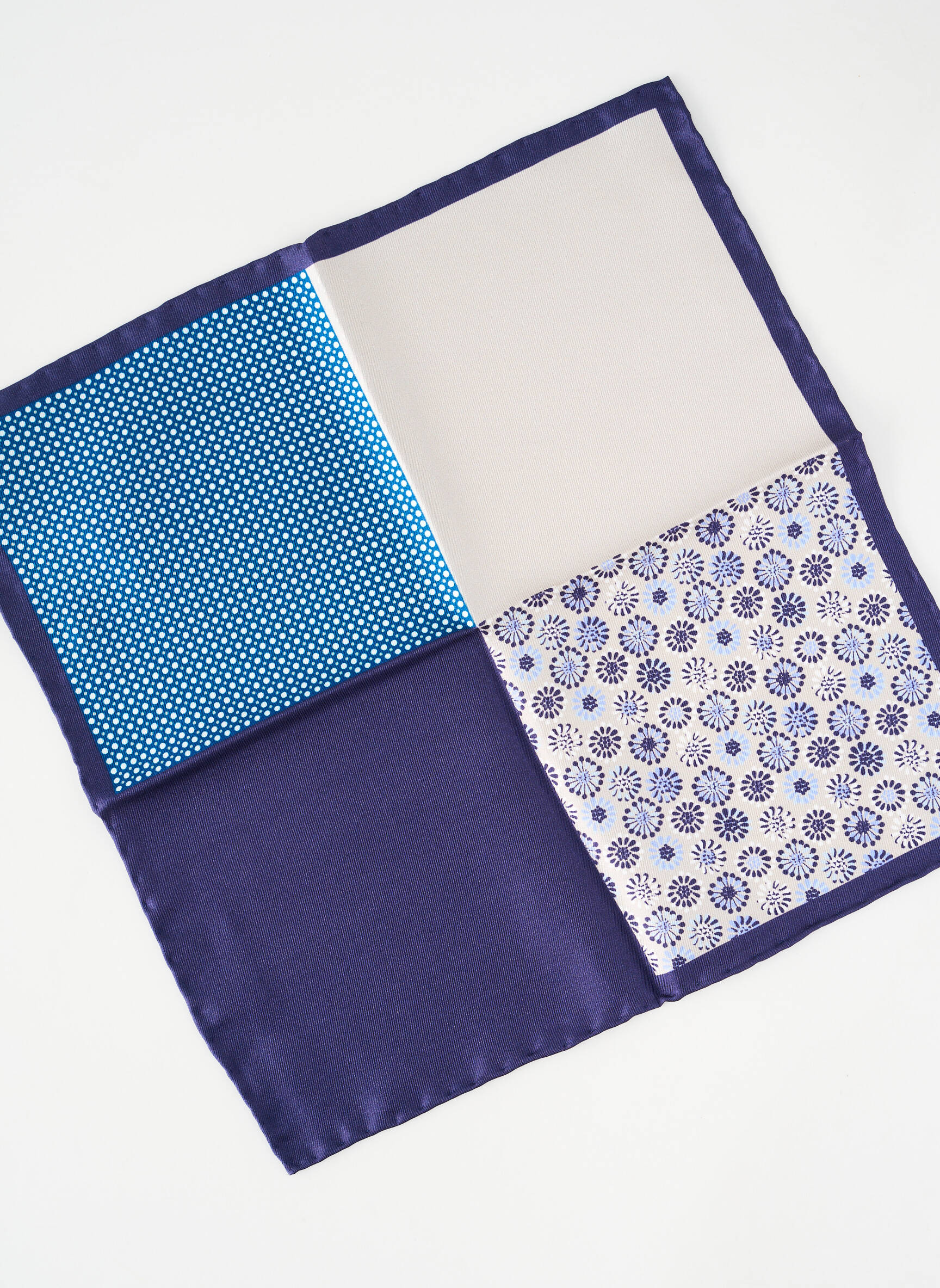 Foulard effet matière satinée bleu MARVELIS homme
