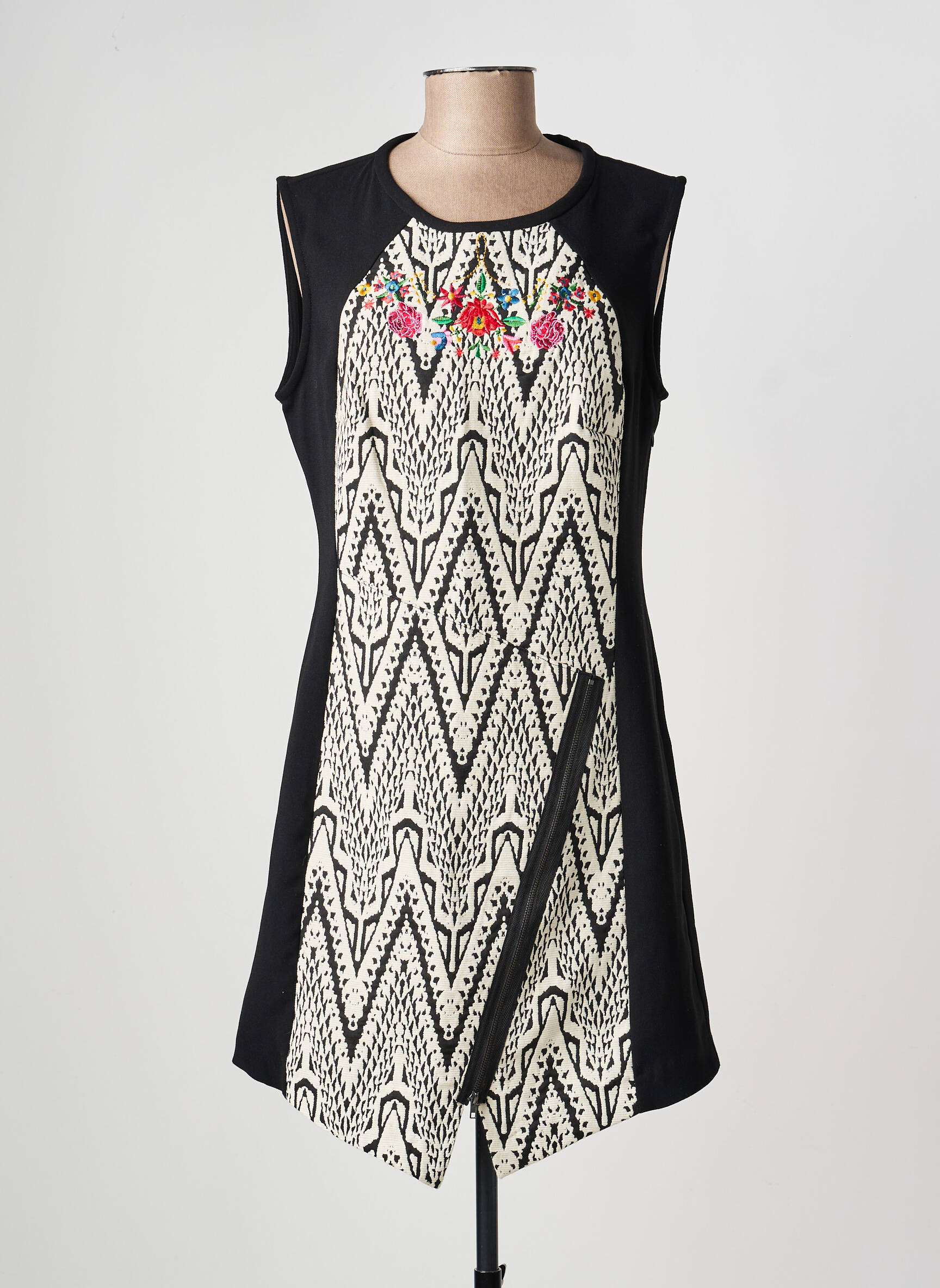 Robe courte manches courtes manches courtes noir DESIGUAL femme