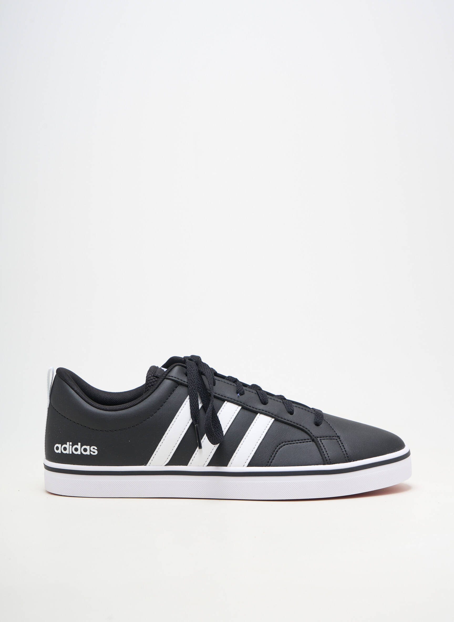Baskets matière lisse bout rond noir ADIDAS homme