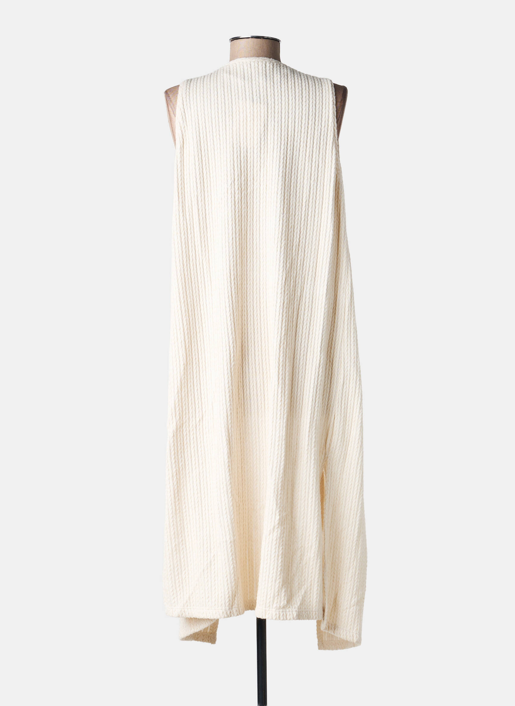 Gilet sans manche coupe cintrée beige TINTA STYLE femme