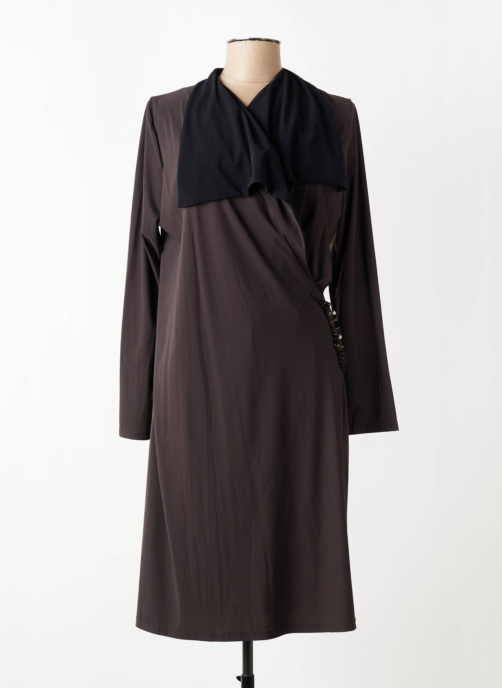 Robe mi-longue manches longues manches longues marron TRICOT CHIC femme