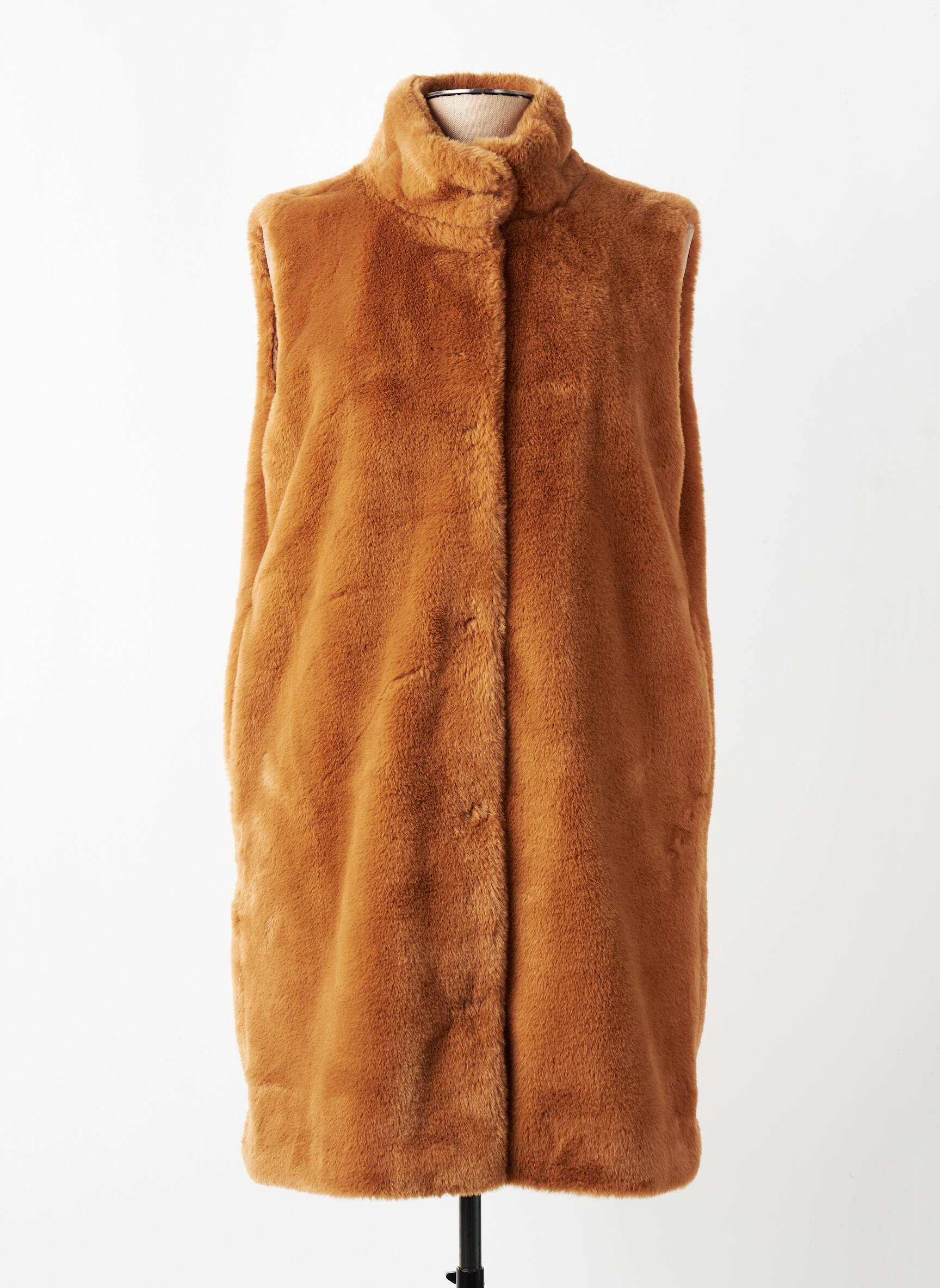 Gilet sans manche coupe droite marron BETTY BARCLAY femme