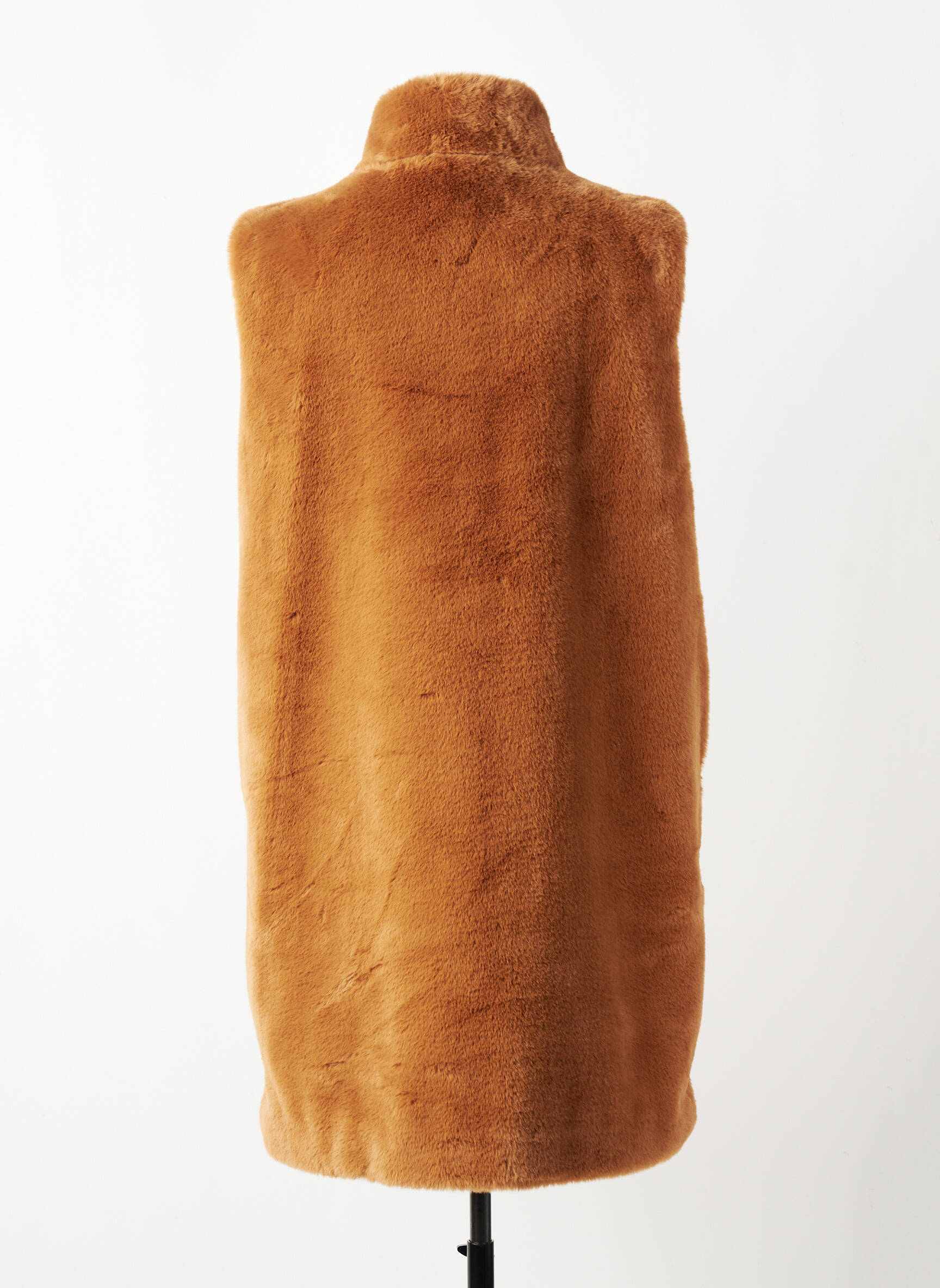 Gilet sans manche coupe droite marron BETTY BARCLAY femme