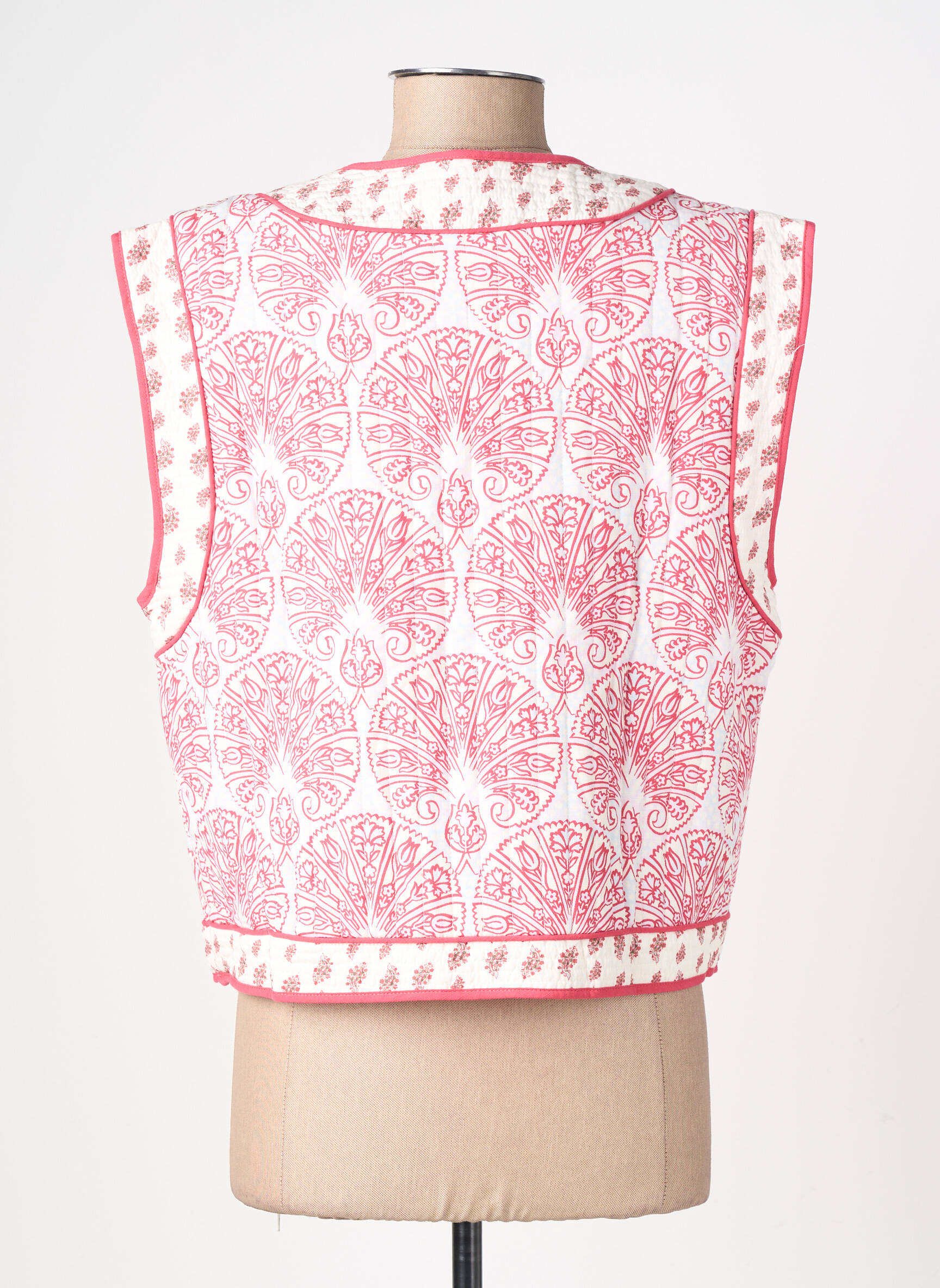Gilet sans manche tissage matelassé rose VILA femme