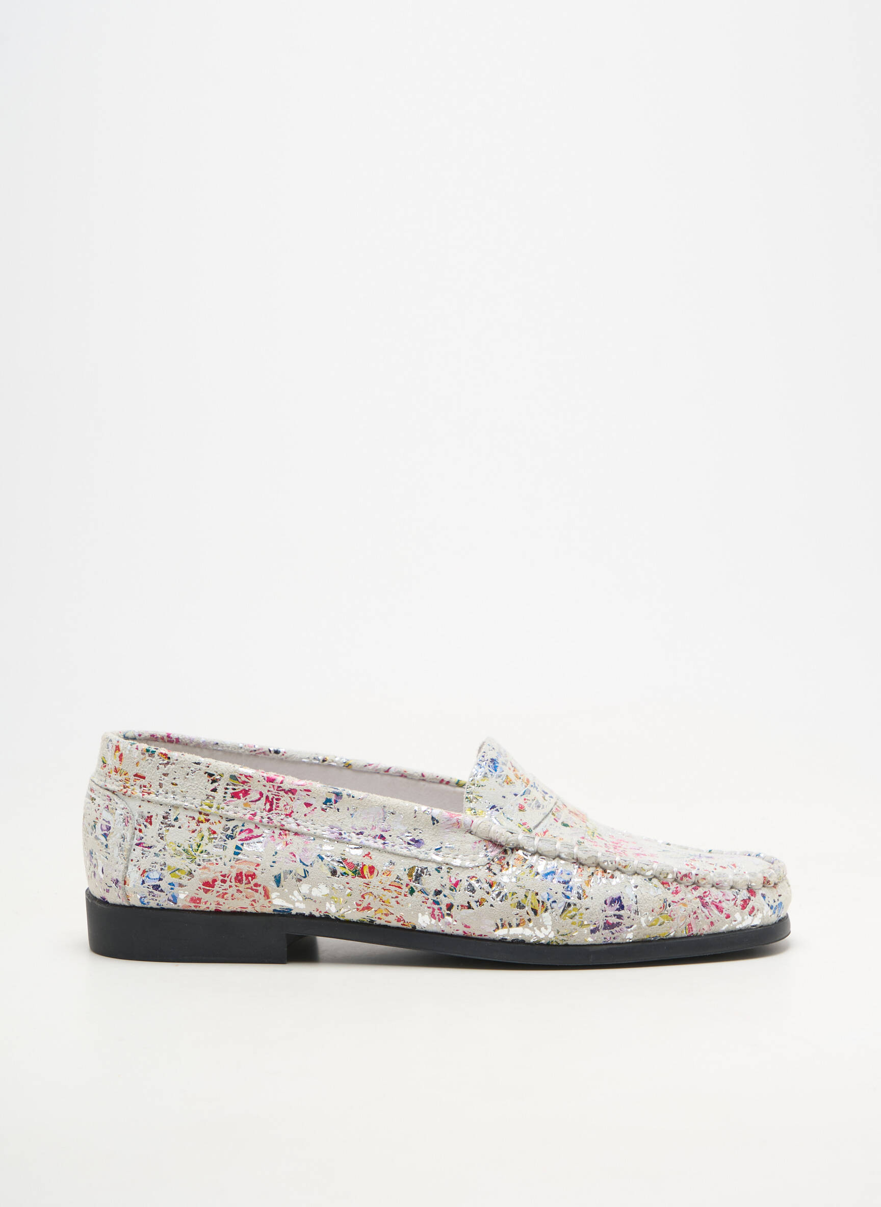 Mocassins bout rond talon plat jusqu'à 3cm blanc GEO-REINO femme