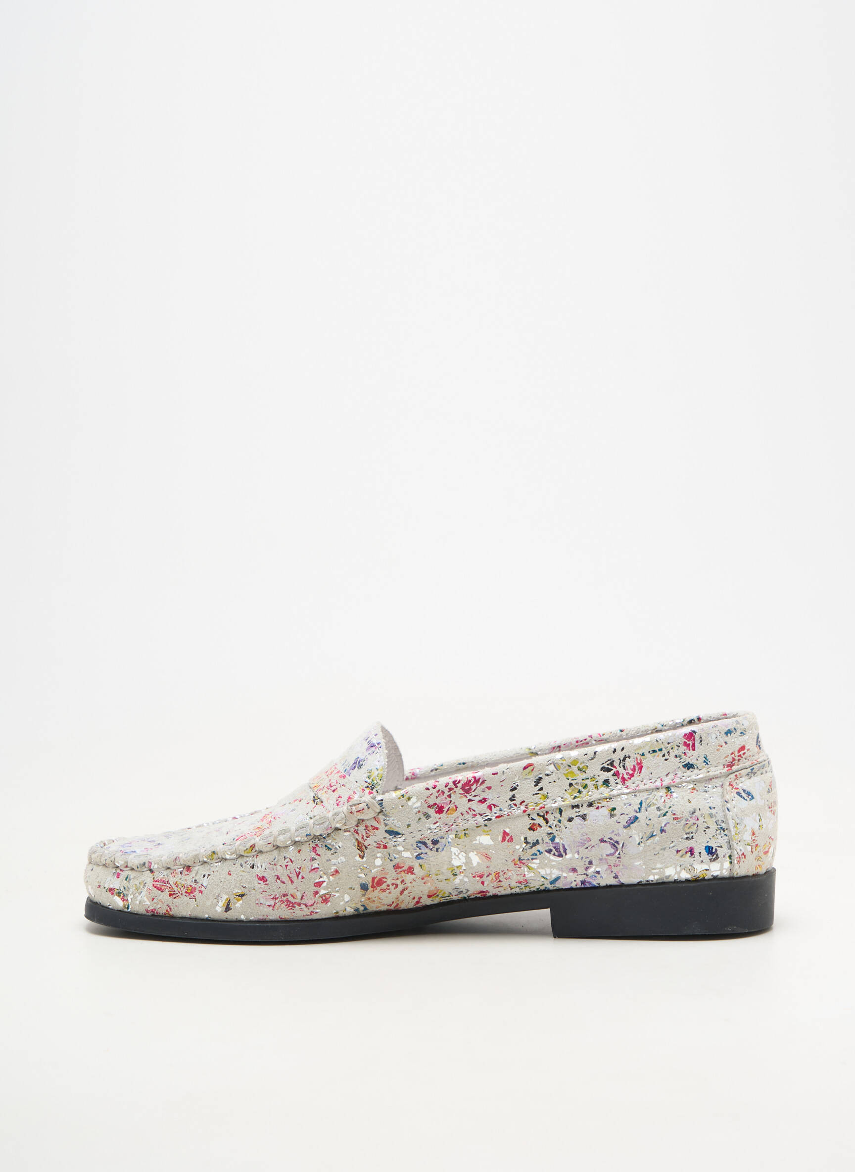 Mocassins bout rond talon plat jusqu'à 3cm blanc GEO-REINO femme