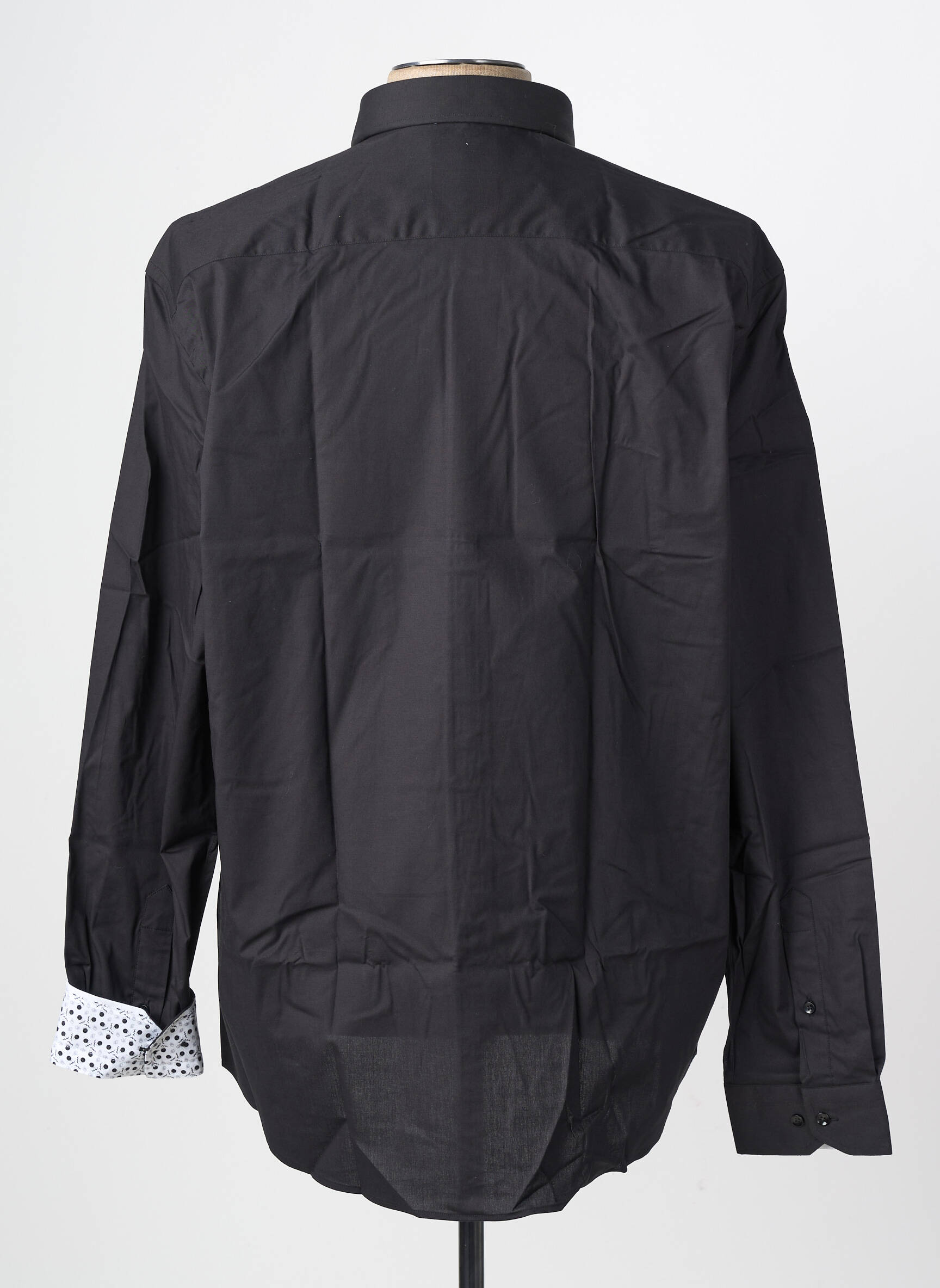 Chemise manches longues coupe droite noir CAPTEN homme