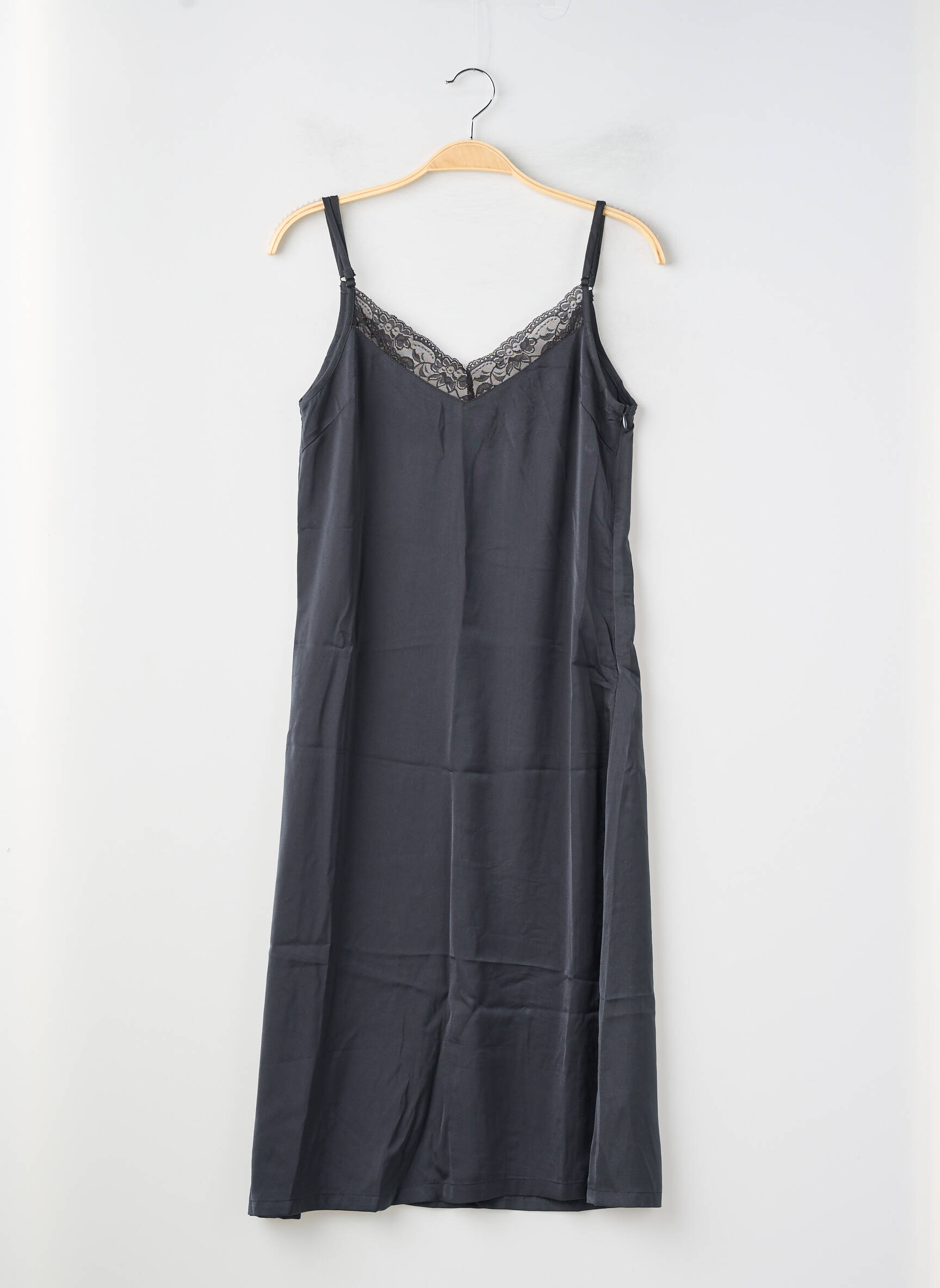Robe mi-longue coupe fluide manches longues noir MOONY MOOD femme