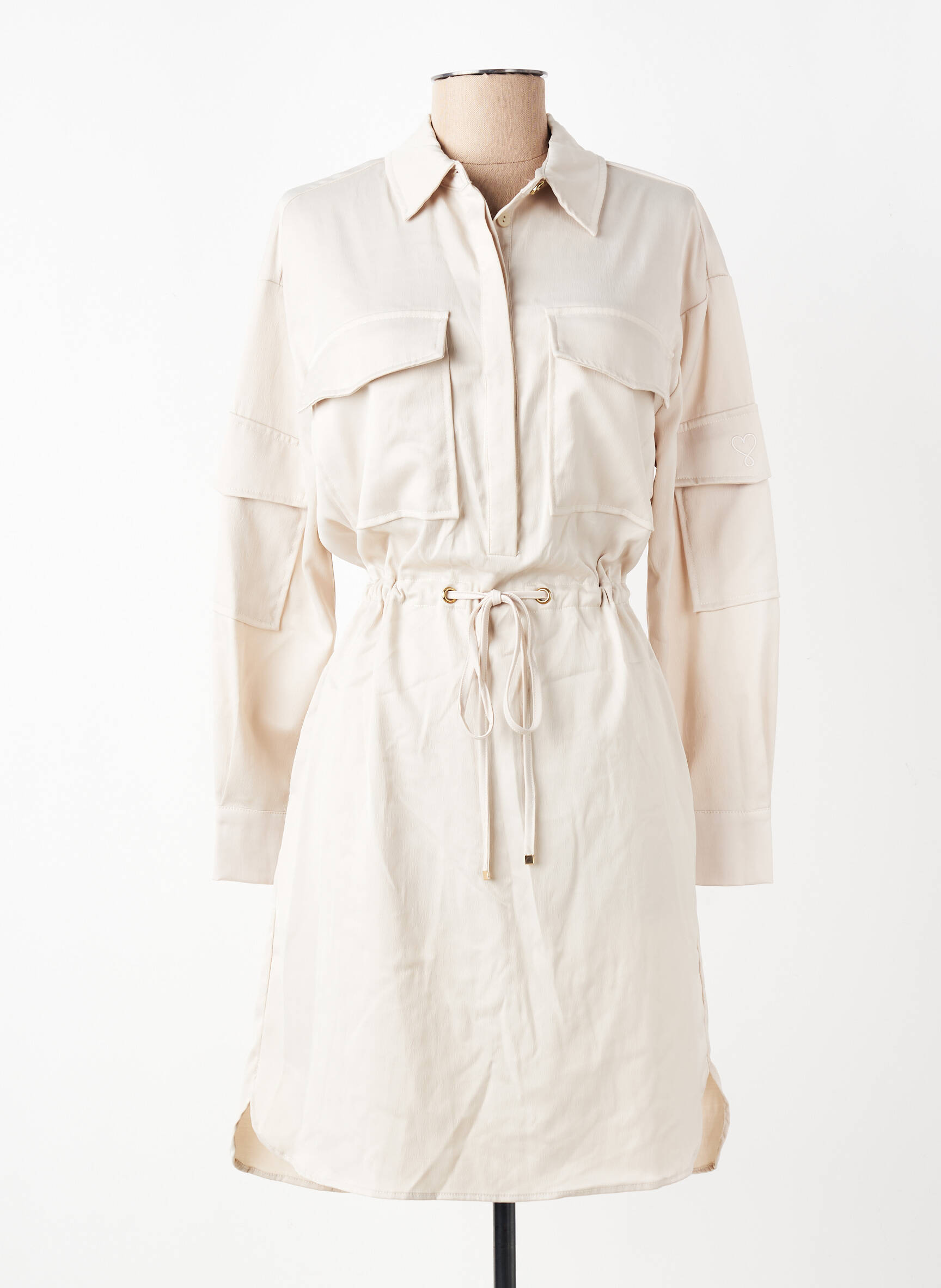 Robe courte coupe fluide manches longues beige LOLA CASADEMUNT femme