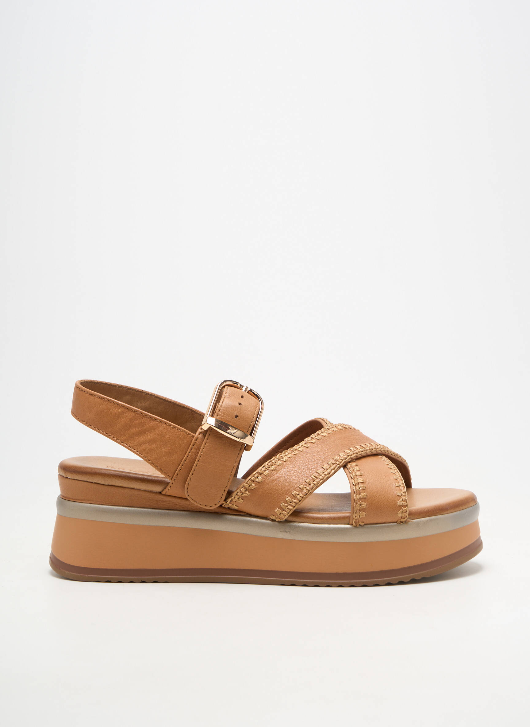 Sandales/nu pieds matière lisse talon de 4 à 6cm marron INUOVO femme