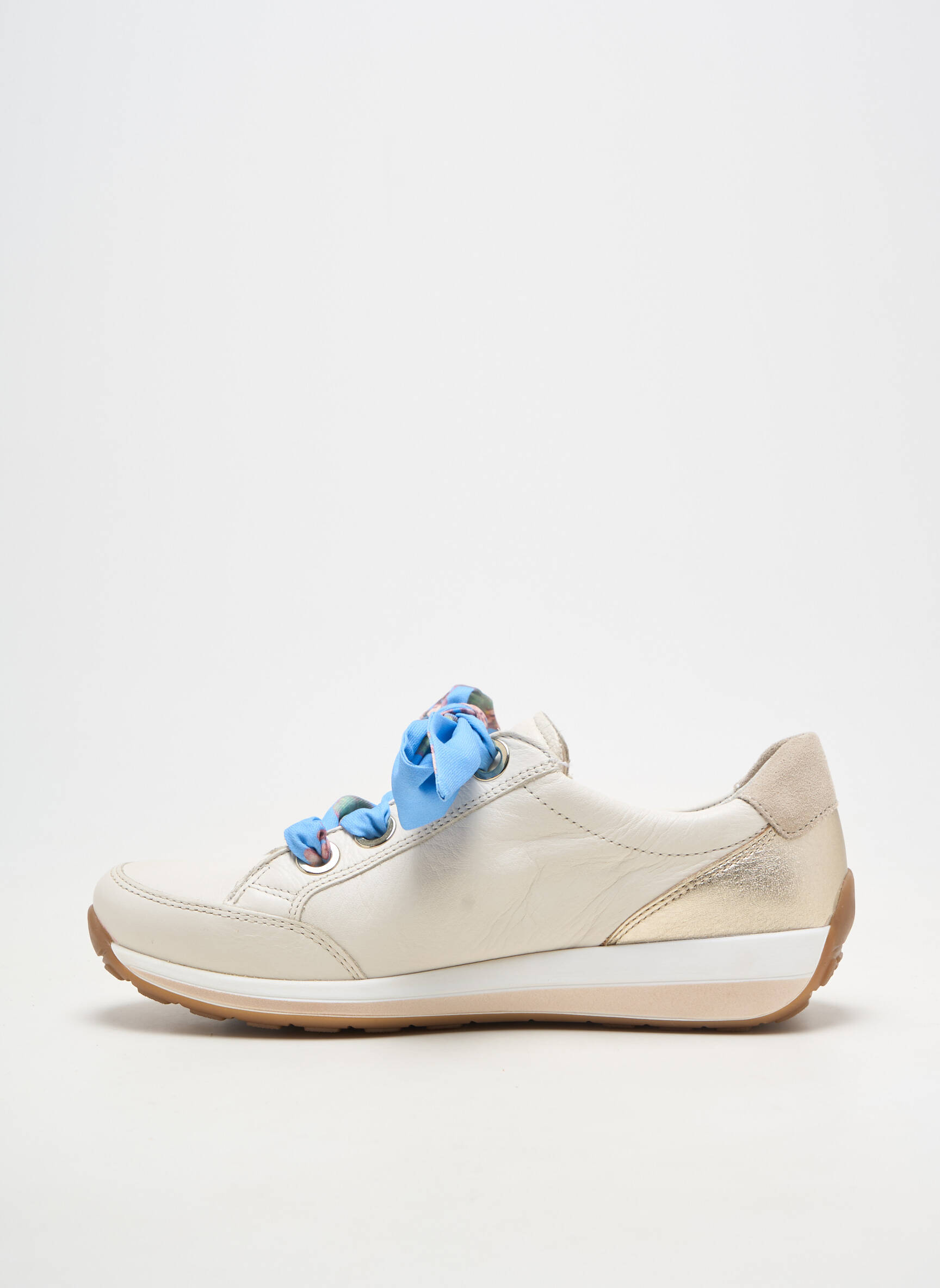 Baskets matière lisse talon plat jusqu'à 3cm beige ARA femme