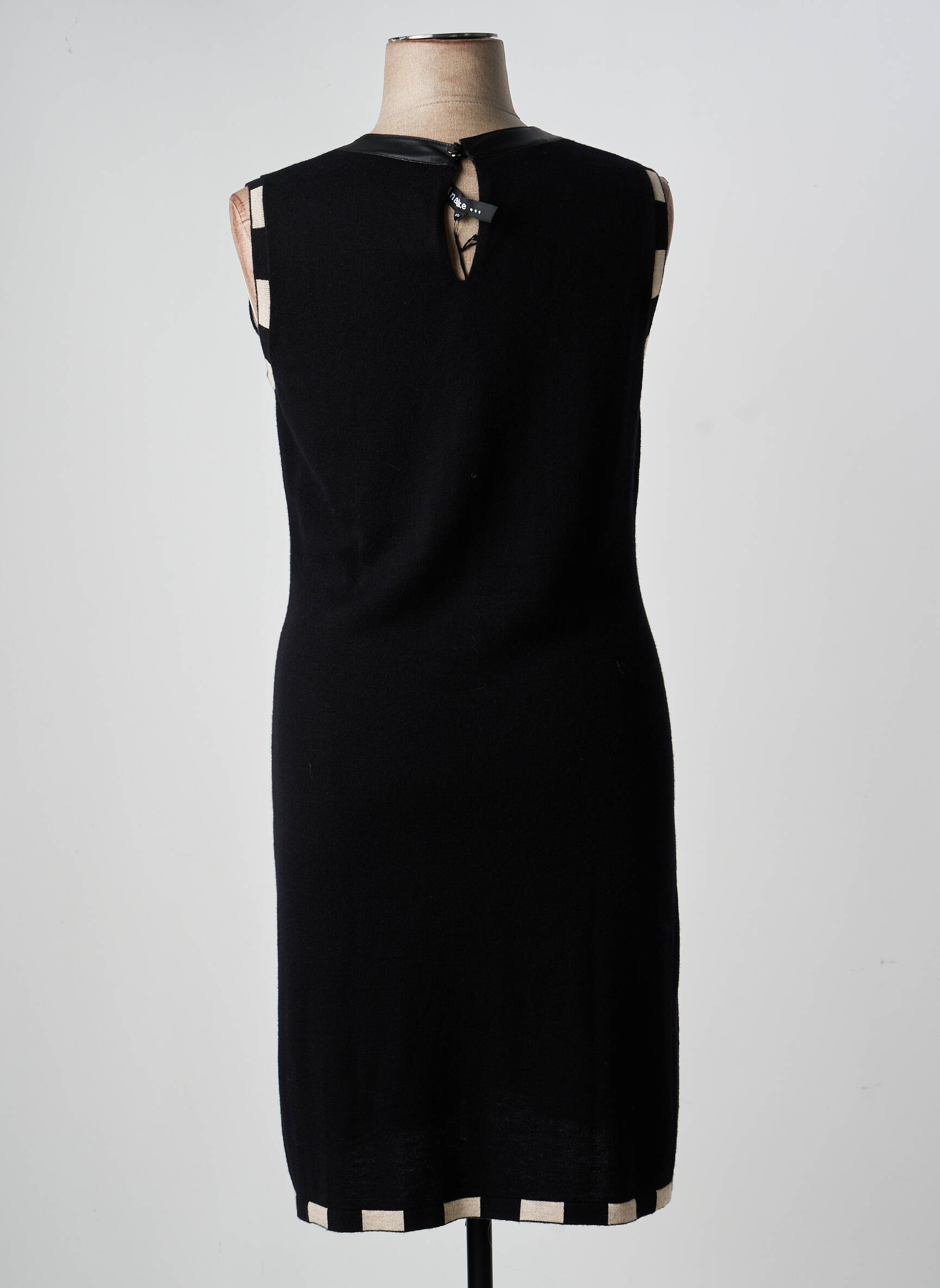 Robe mi-longue sans manche sans manche noir ANANKE femme