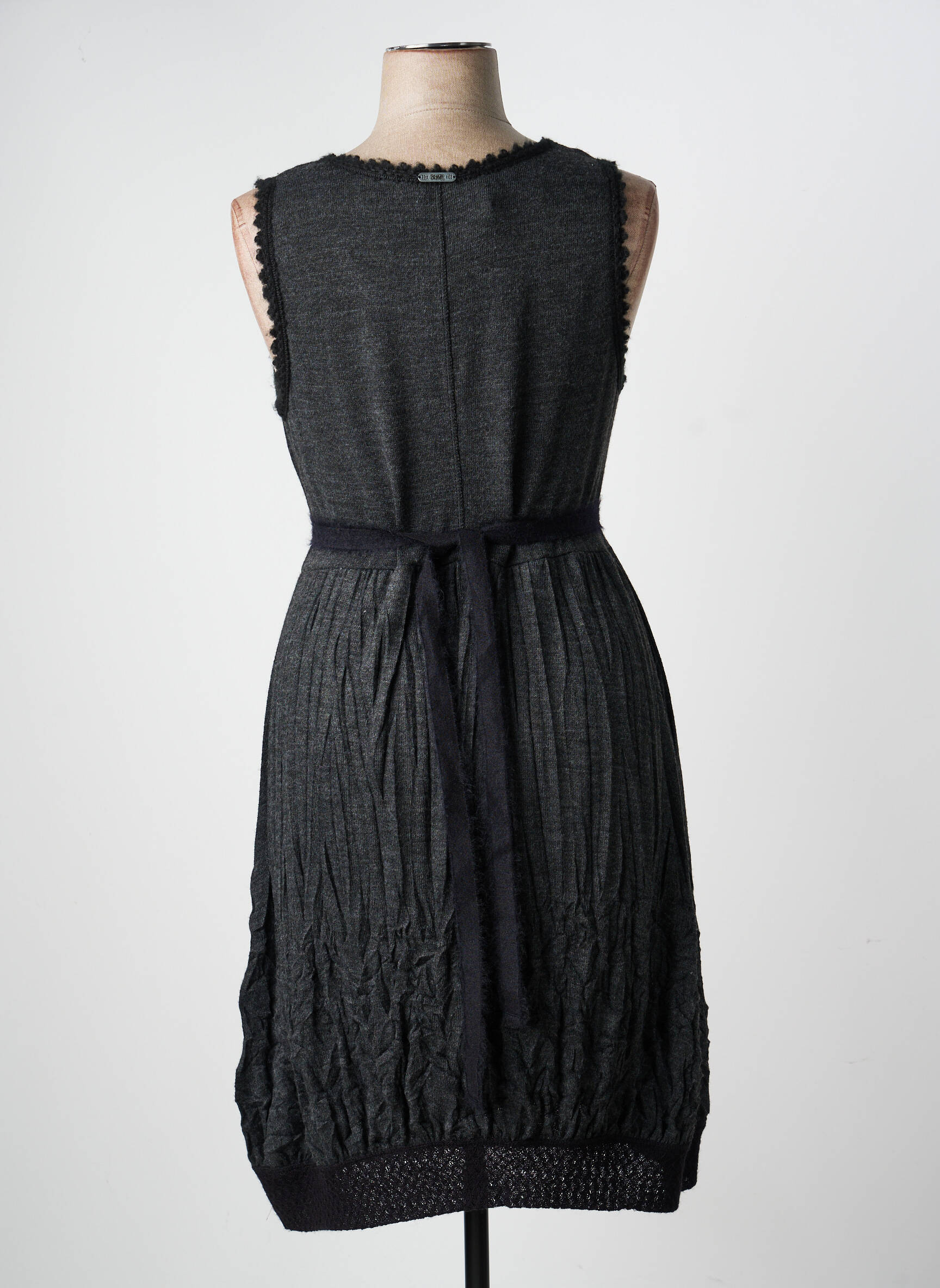 Robe mi-longue sans manche sans manche gris 3322 femme