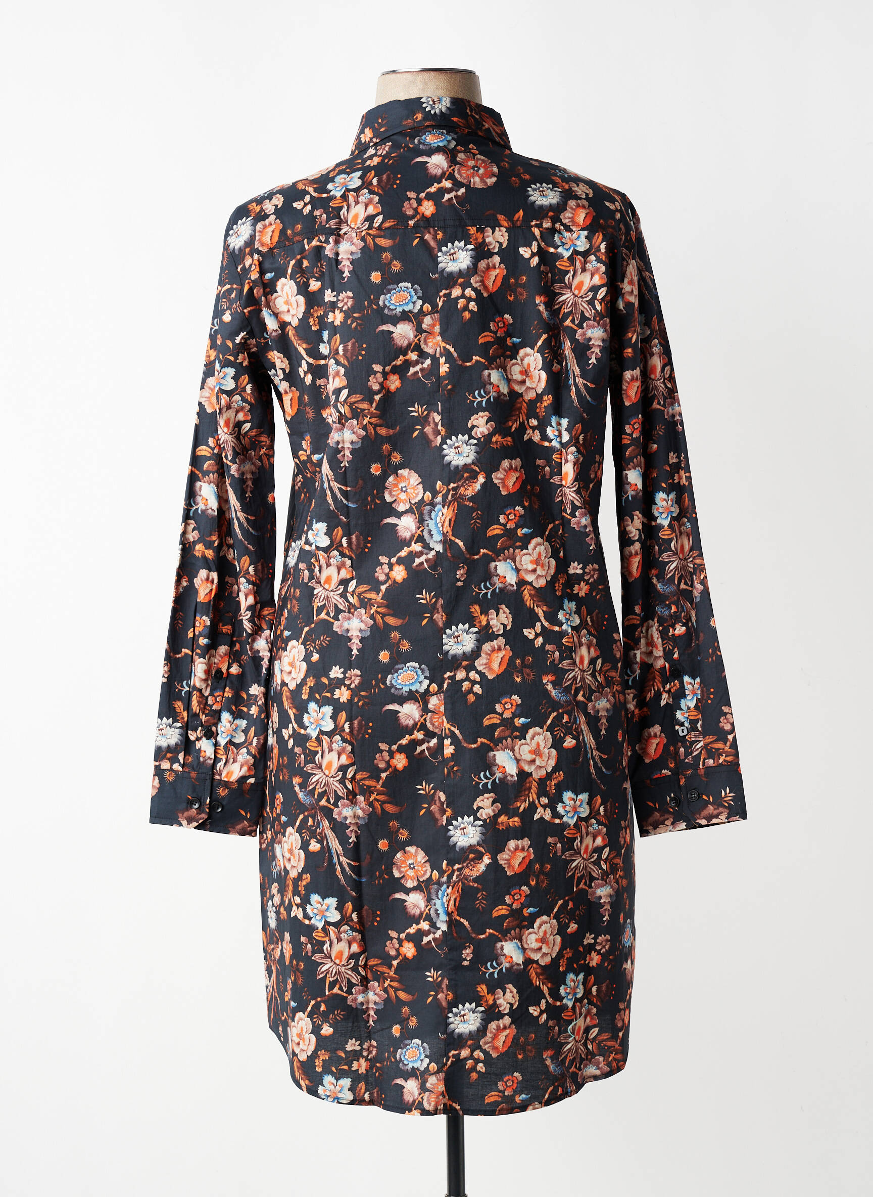 Robe mi-longue imprimé fleurs manches longues noir NUMEROLOGIE femme